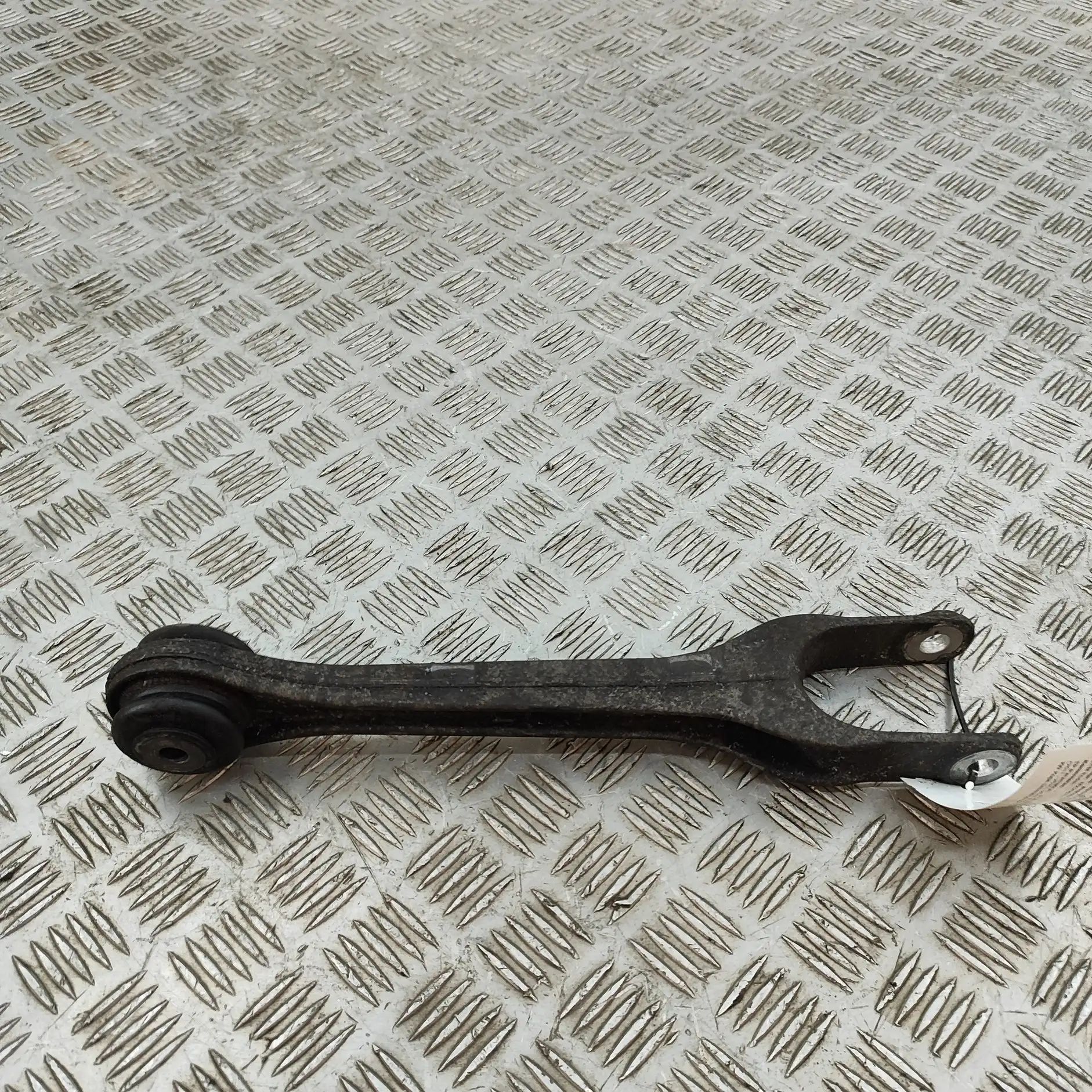 Porsche 911 (991) Front Right Straight Control Arm Front Right Straight Control Arm — PORSCHE 911 ...
