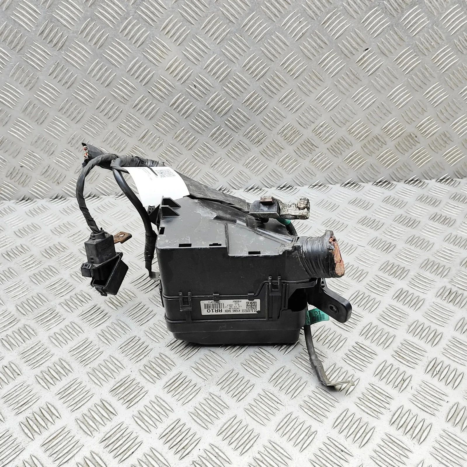Kia Optima (JF) Fuse Box Module Fuse Box Module — KIA OPTIMA (Sportswagon) (201...