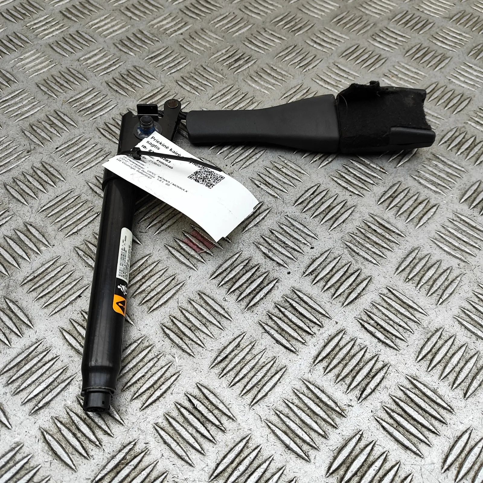 Opel Mokka (A) Seat belt buckle — front left Seat belt buckle — front left — OPEL MOKKA (MOK...