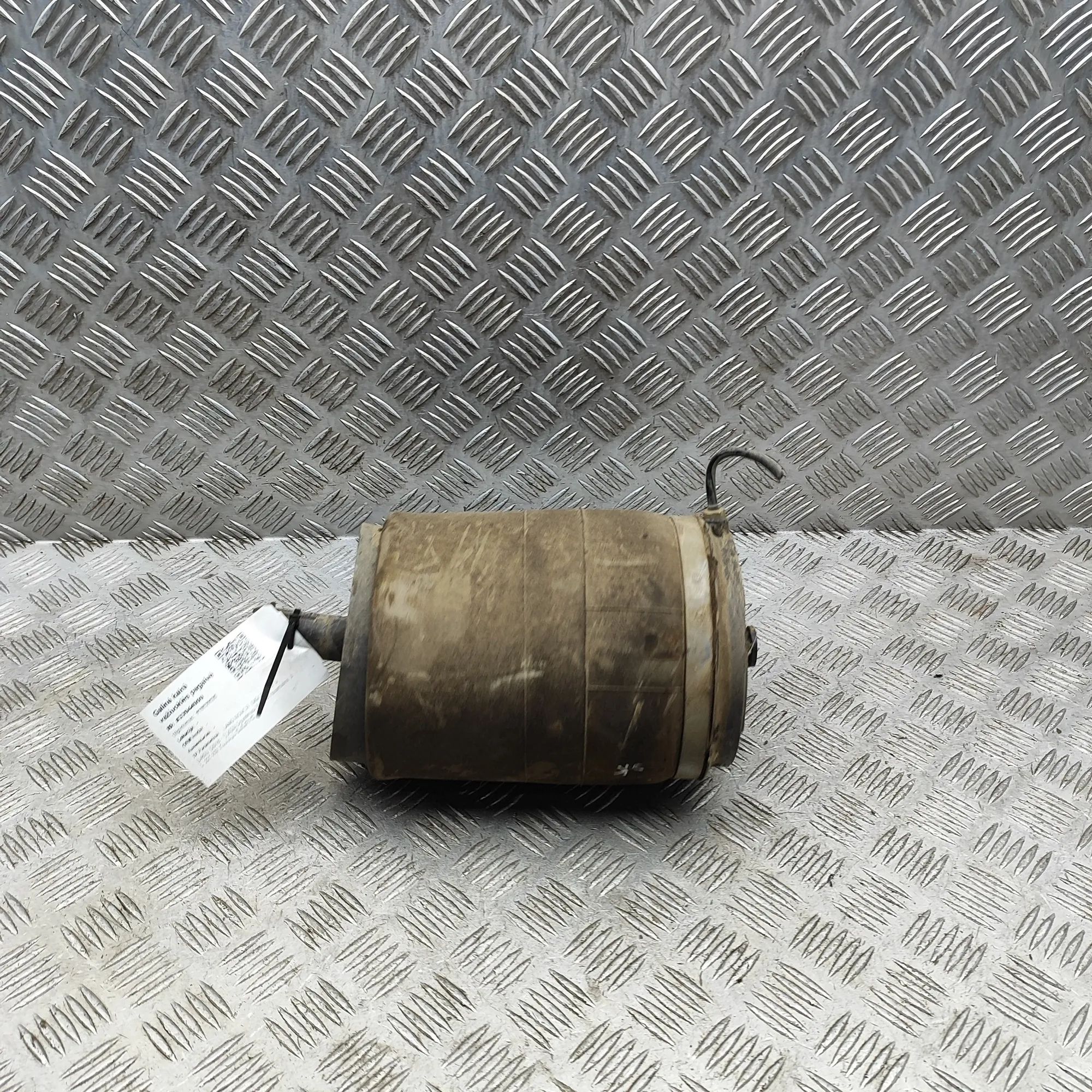 Land Rover Discovery Rear Left Air Suspension Spring Bag Rear Left Air Suspension Spring Bag — LAND ROVE...