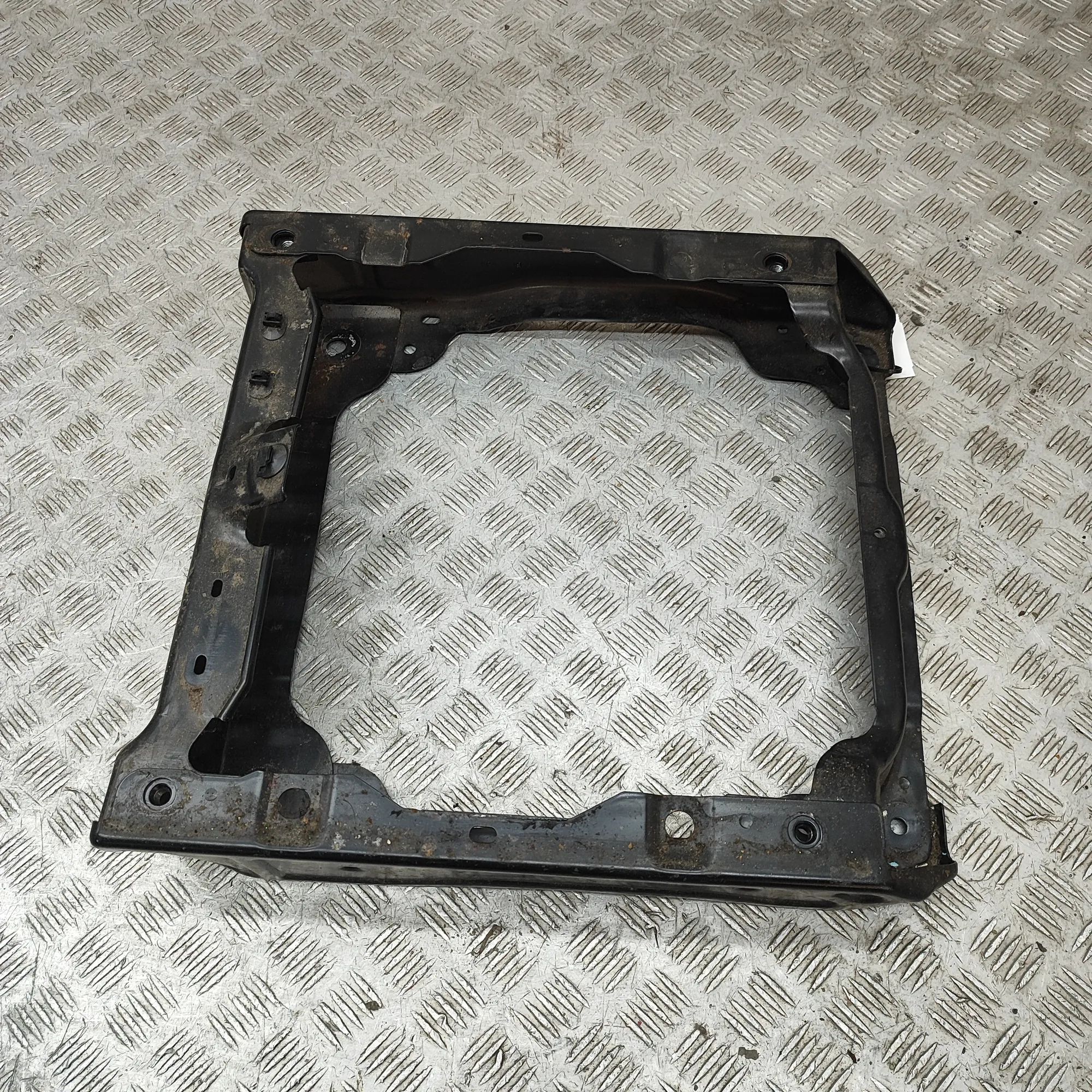 Opel Vivaro (B) Bracket Bracket — OPEL VIVARO (Combi) (2014-...) — 1332...