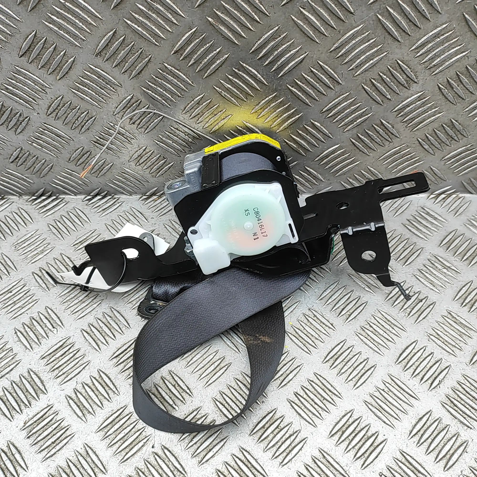 Subaru Outback Rear Left Seatbelt Rear Left Seatbelt — SUBARU OUTBACK (BS) (2014-...