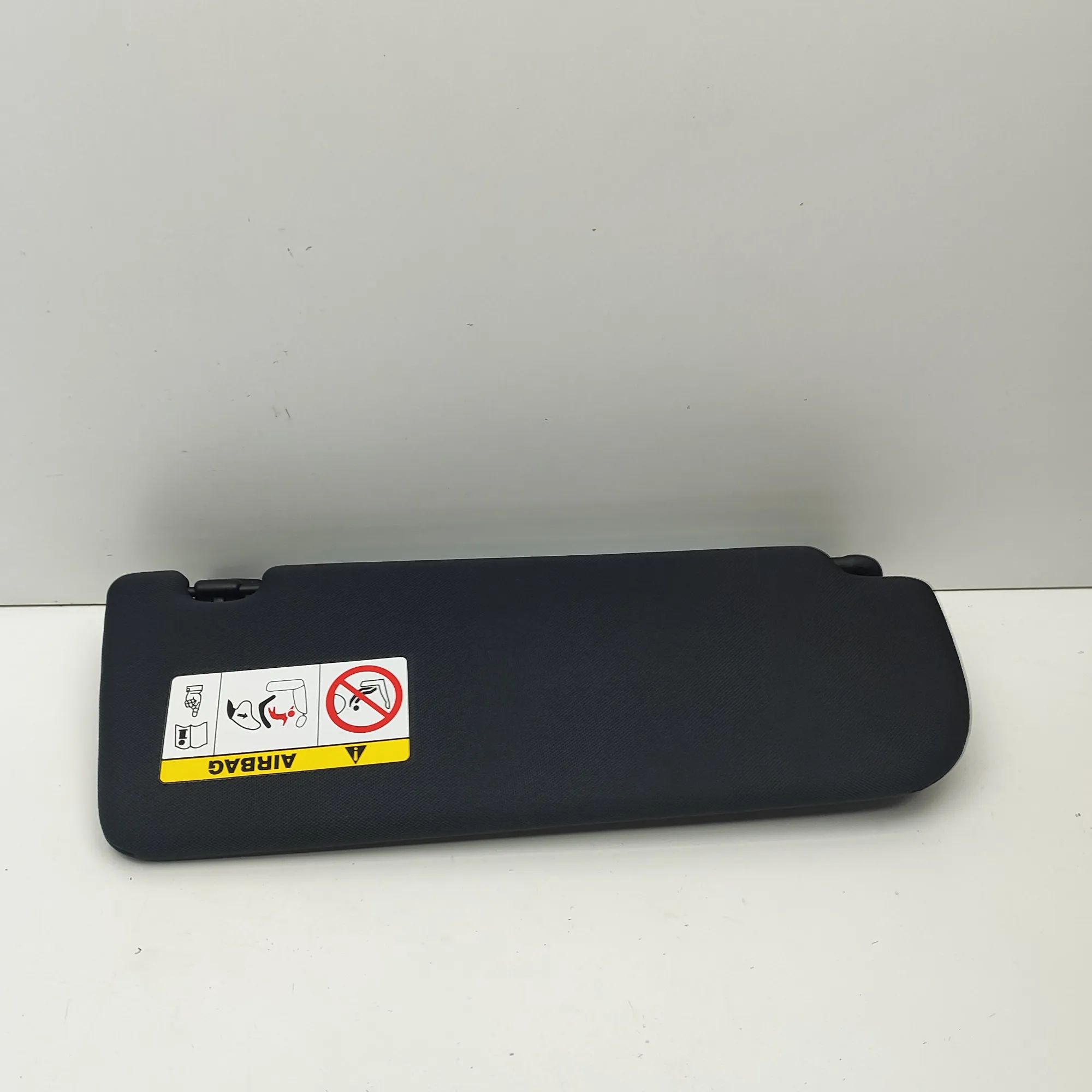 Land Rover Range Rover Sport (L461) Left Side Sun Visor Left Side Sun Visor — LAND ROVER RANGE ROVER SP...