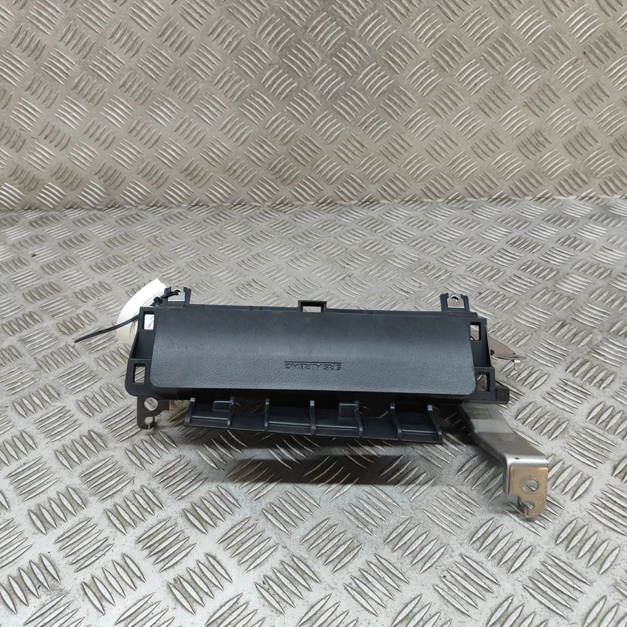 Lexus NX Knee Safety Bag SRS Knee Safety Bag SRS — LEXUS NX (_Z1_) (2014-......