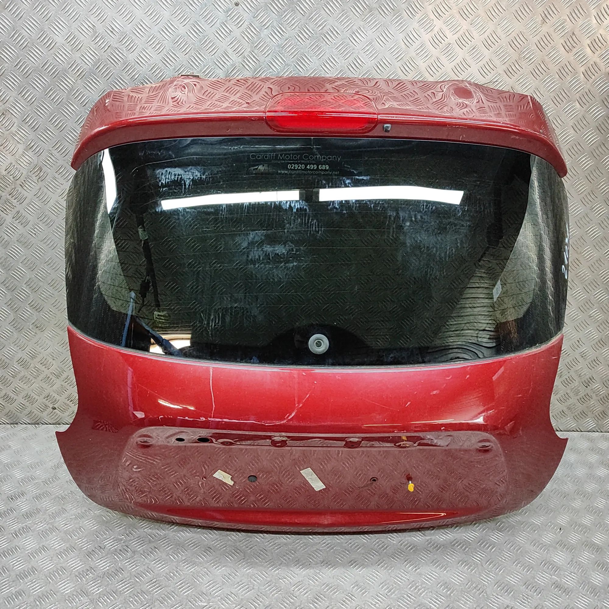 Nissan Juke Tailgate / boot lid Tailgate / boot lid — NISSAN JUKE (F15) (2010-....