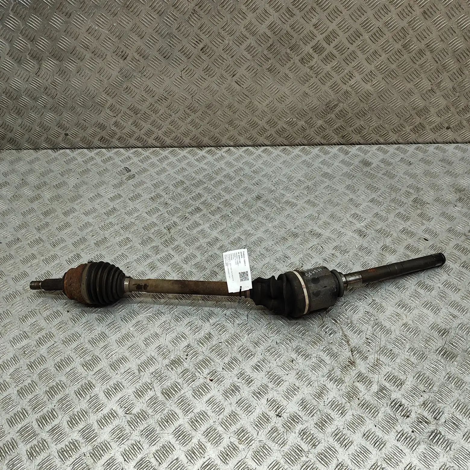 Mitsubishi Outlander Front Right Driveshaft Front Right Driveshaft — MITSUBISHI OUTLANDER (...
