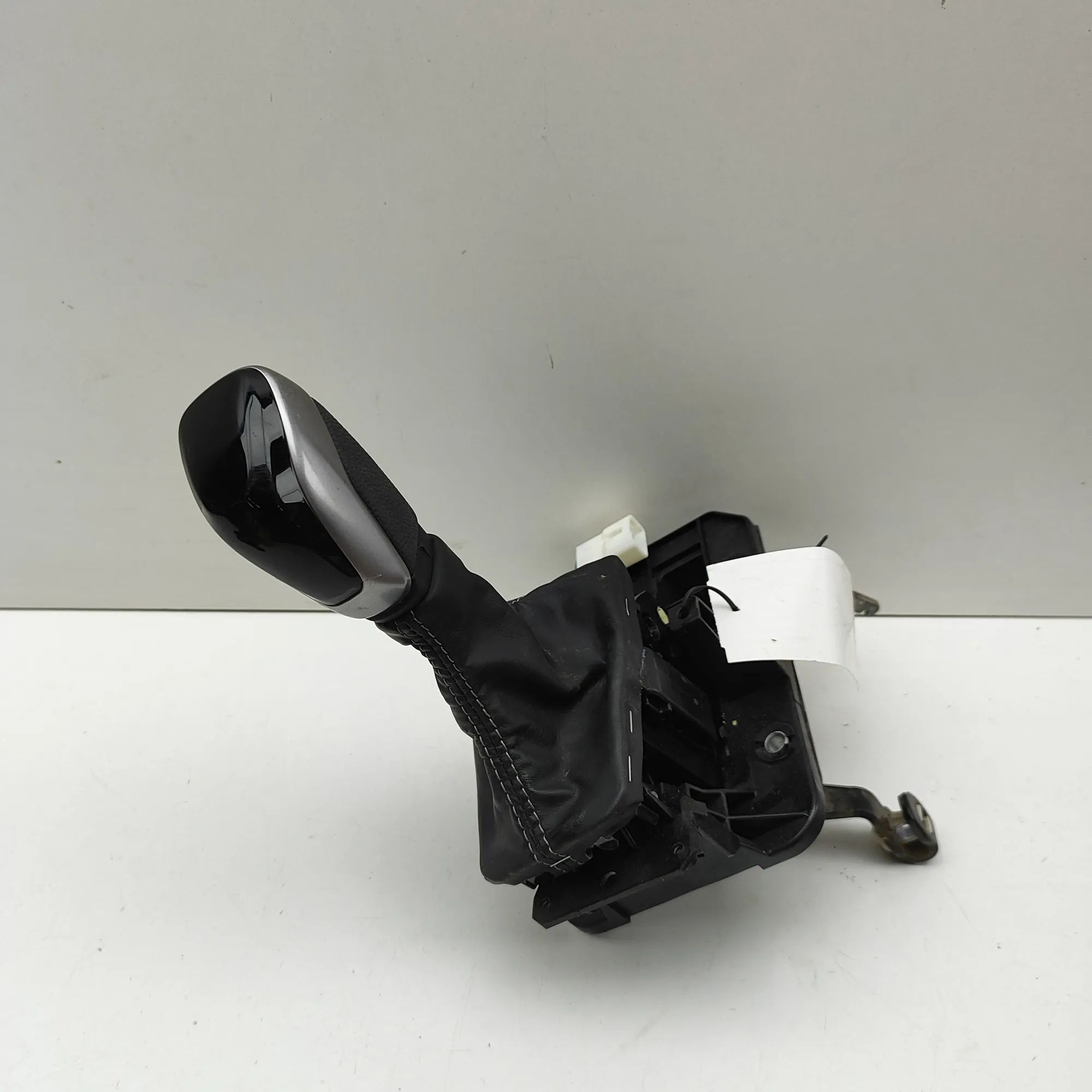 Subaru Forester Gear Shifting Mechanism Gear Shifting Mechanism — SUBARU FORESTER (V SK...