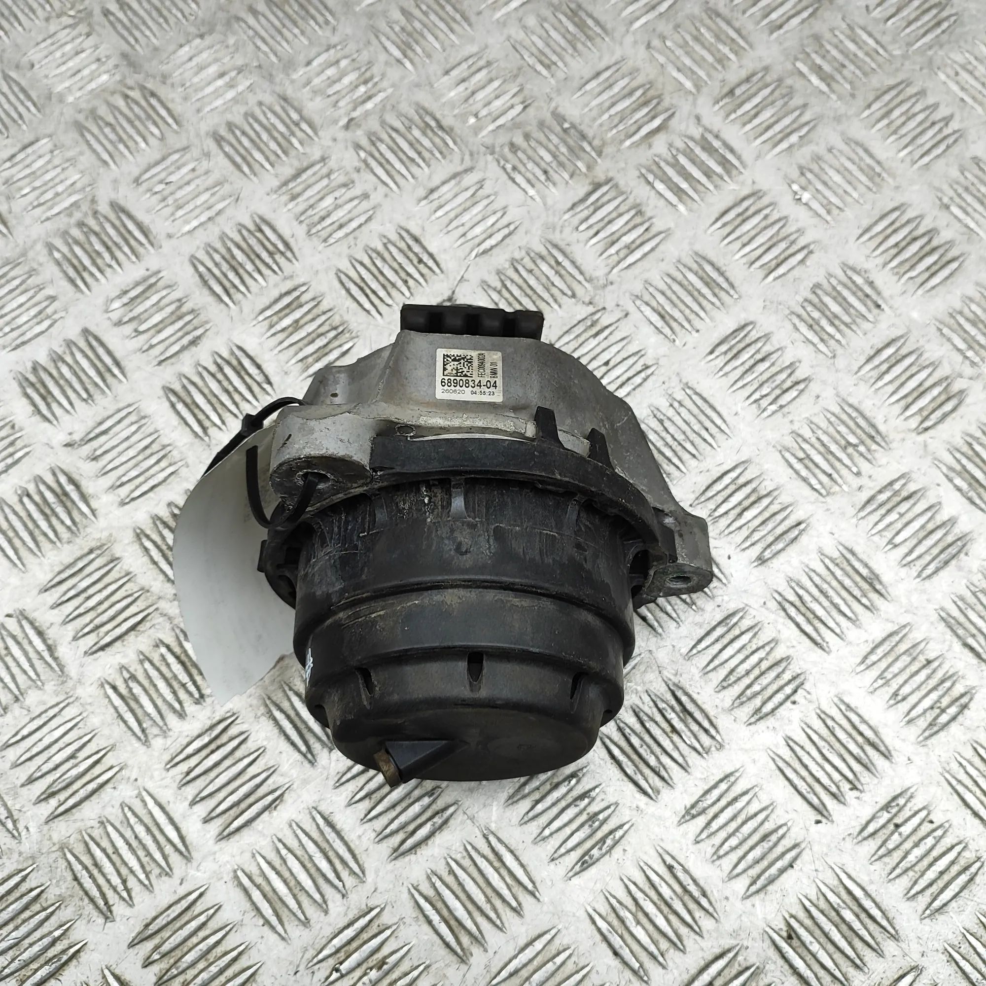 BMW X5 (G05) Right Side Engine Mount Right Side Engine Mount — BMW X5 (G05) (2018-.....