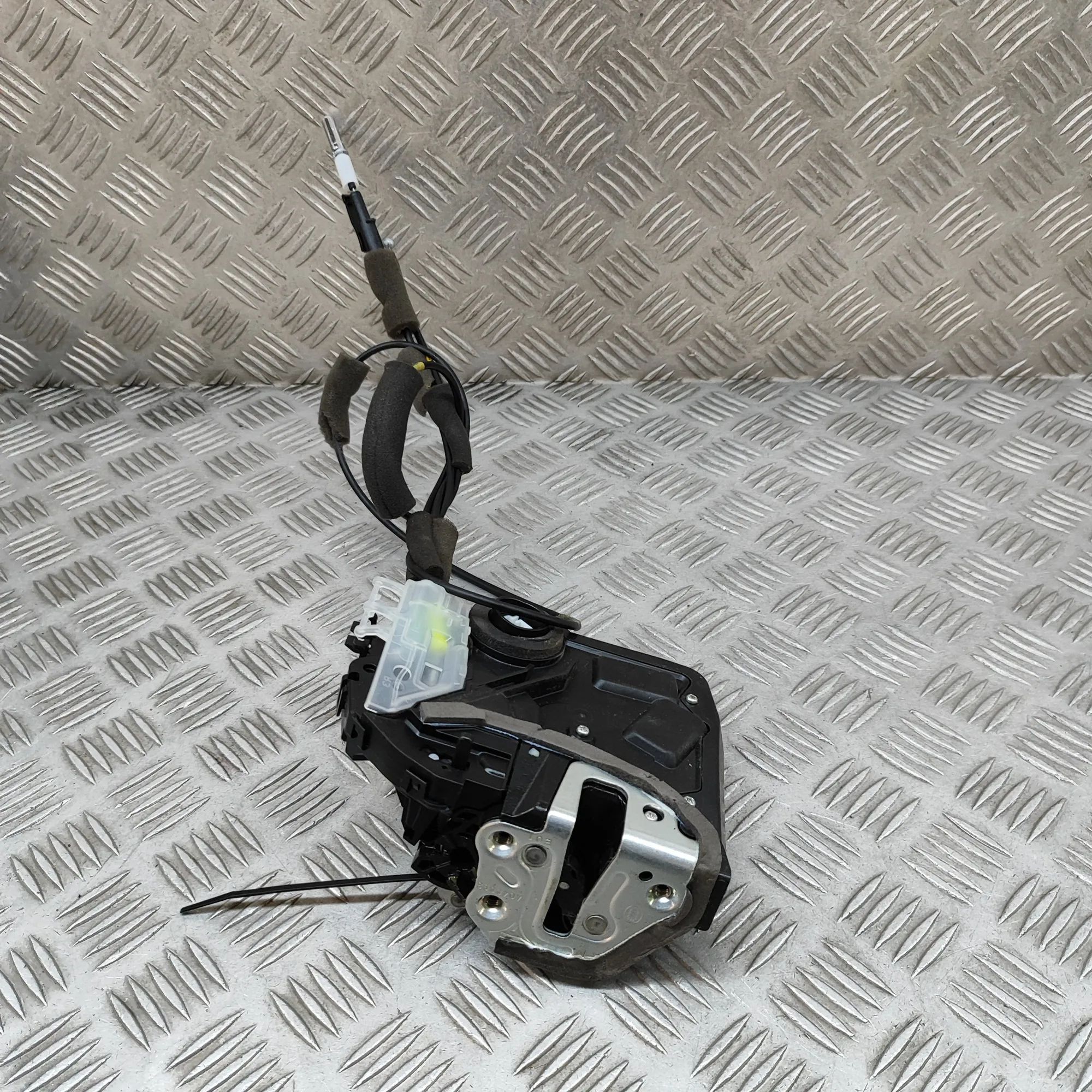 Lexus RX Door lock — rear right Door lock — rear right — LEXUS RX (_L2_) (2015-...