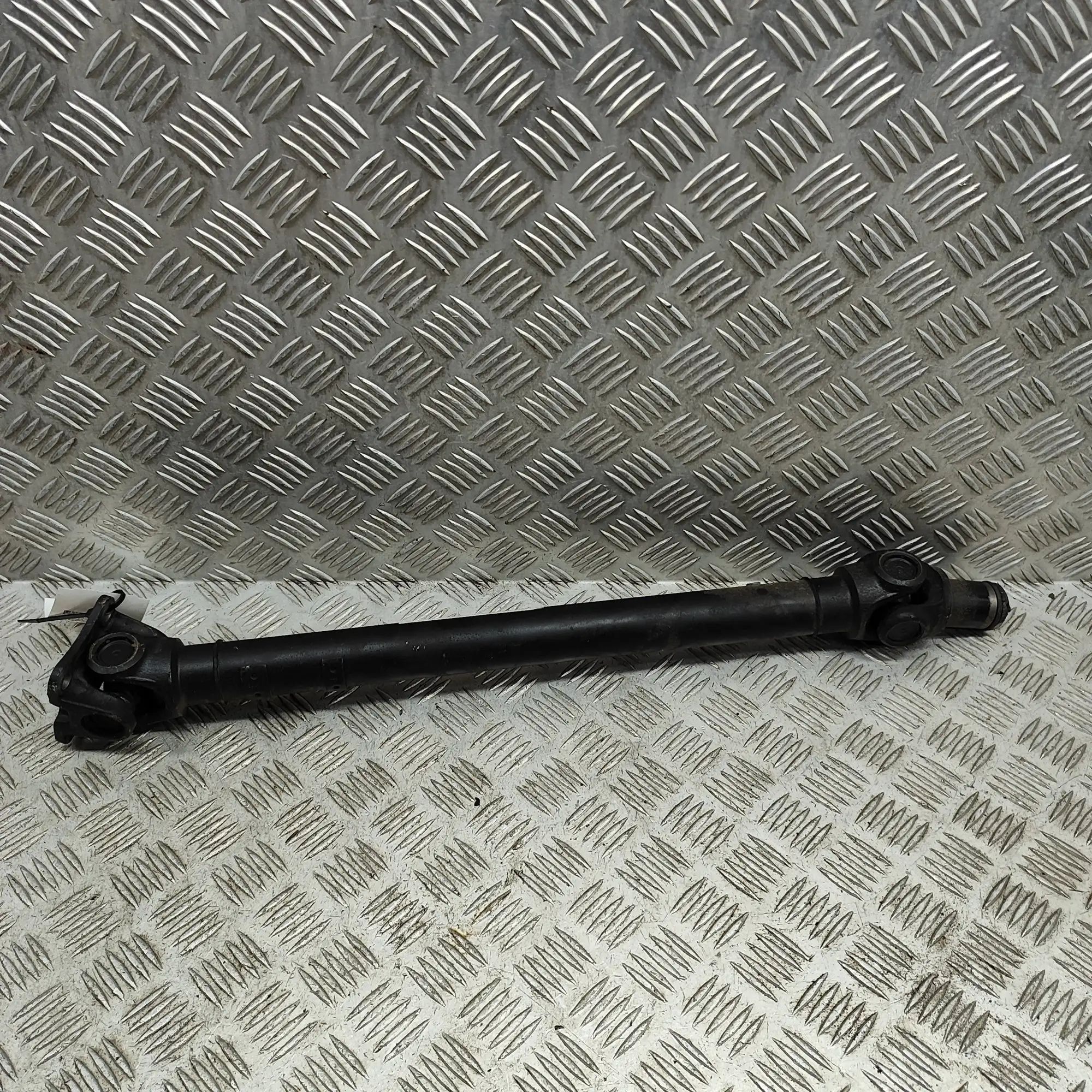 Jaguar F-Pace Gearbox Short Propshaft