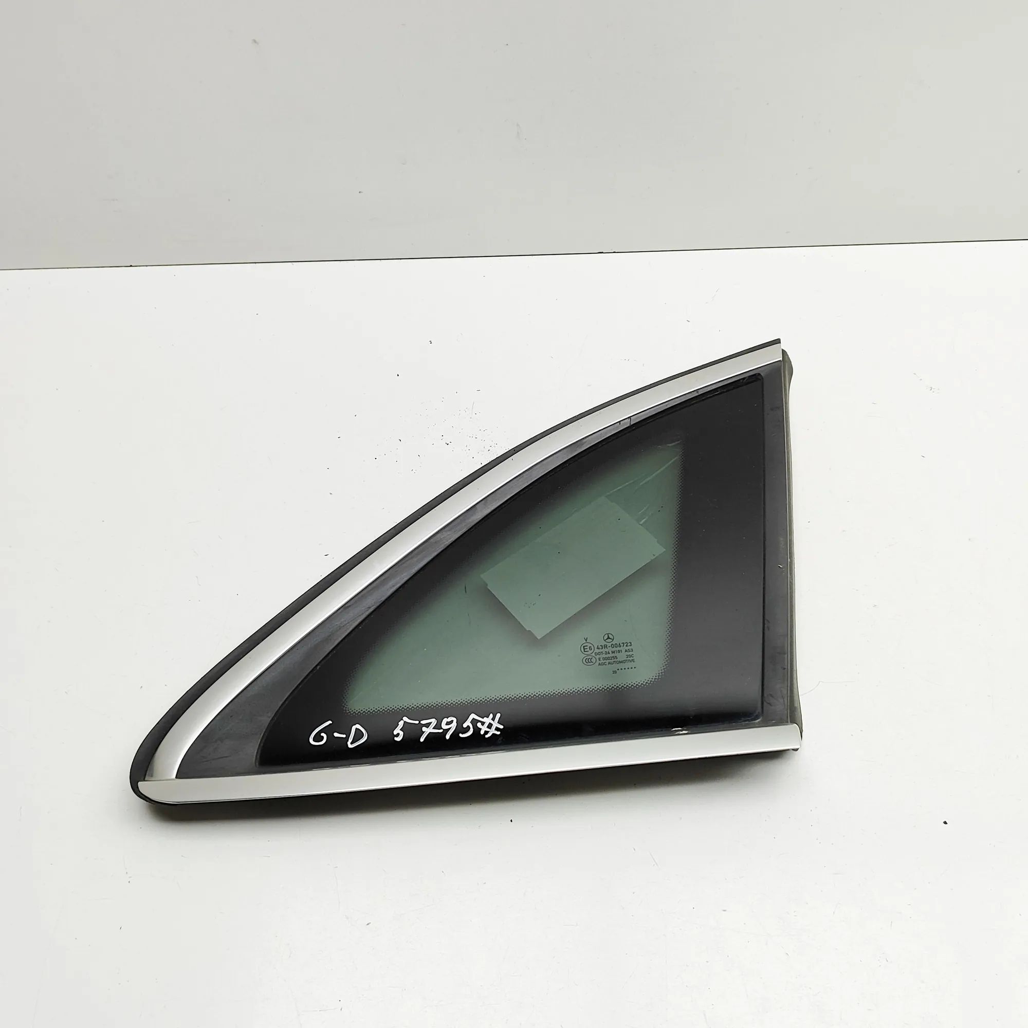 Mercedes-Benz GLA (X156) Rear Right Quarter Window Rear Right Quarter Window — MERCEDES BENZ GLA (...