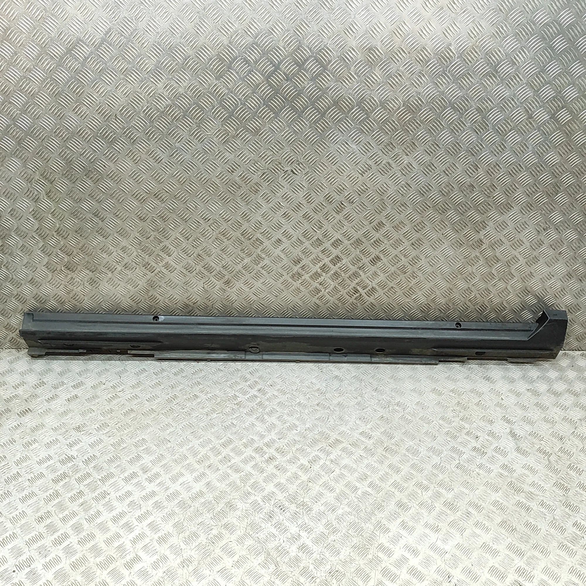 Toyota Yaris Right Side Plastic Sideskirt Cover Right Side Plastic Sideskirt Cover — TOYOTA YAR...