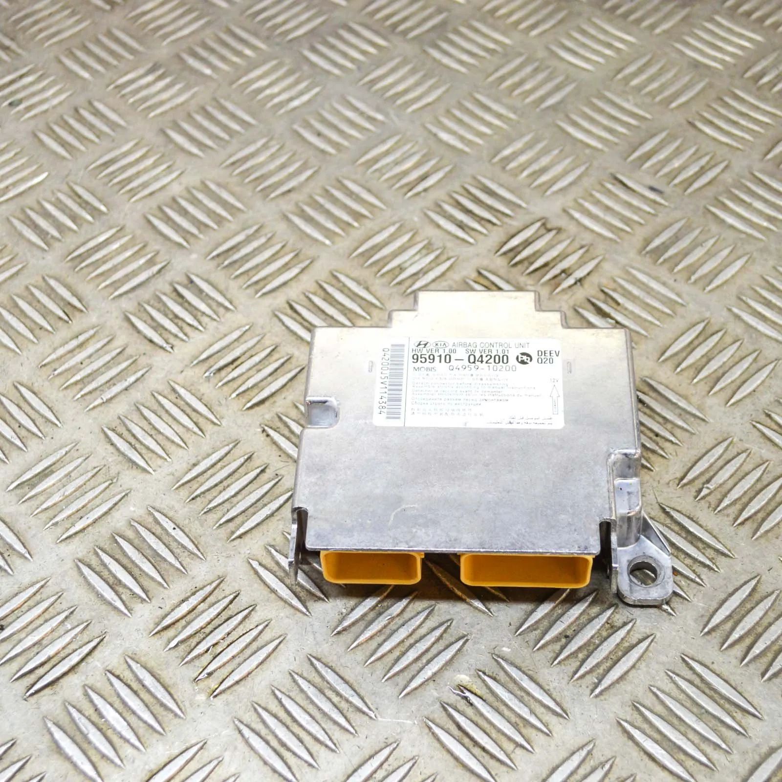 Kia Niro SRS Control Unit SRS Control Unit — KIA NIRO (2016-...) — Q4959-...