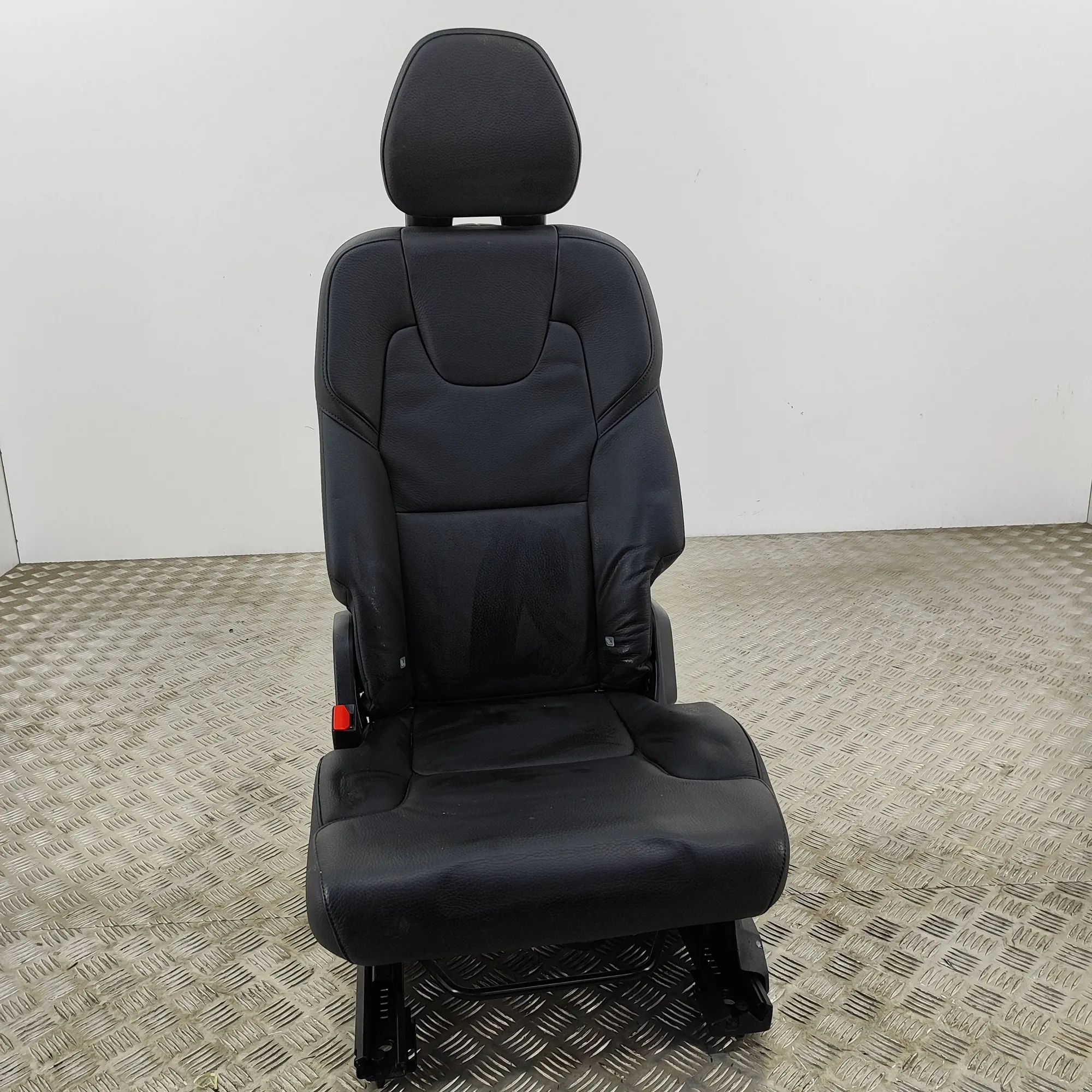 Volvo XC90 Rear seat Rear seat — VOLVO XC90 (II) (2014-...)

Generat...