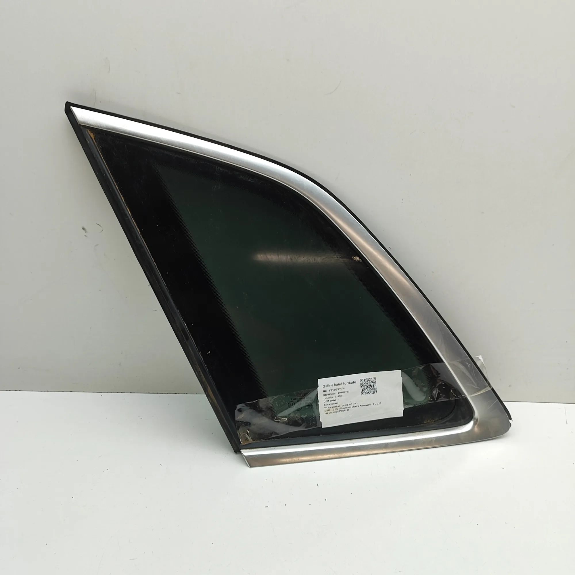 Audi Q5 (FY) Rear Left Quarter Window Rear Left Quarter Window — AUDI Q5 (FY) (2016-....