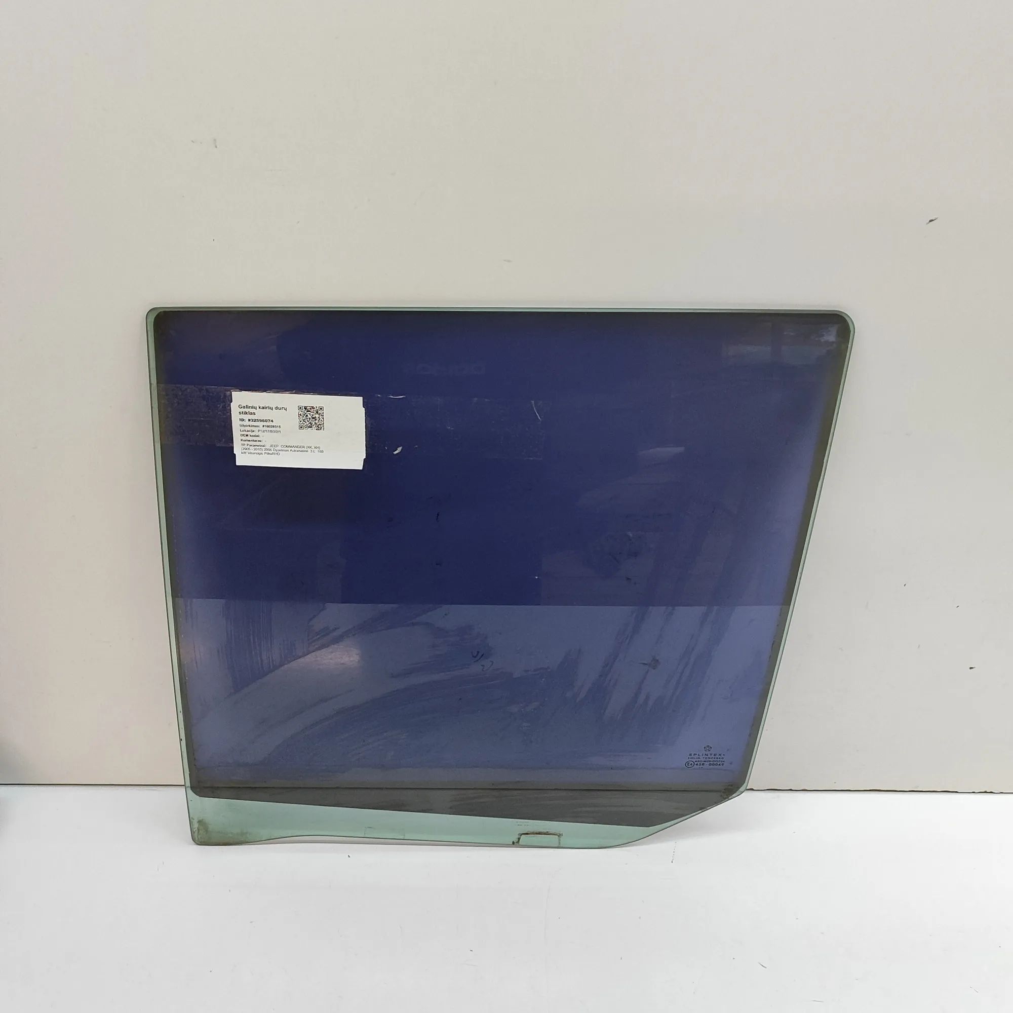 Jeep Commander Rear Left Door Window