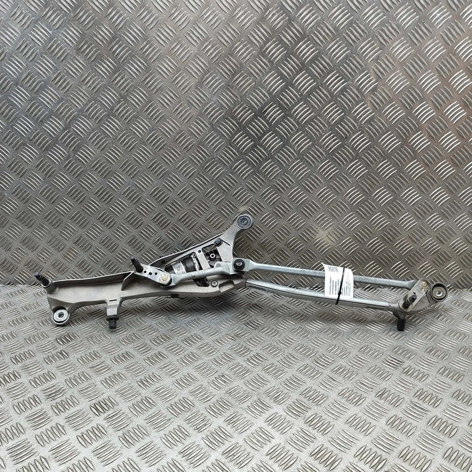 BMW iX (I20) Front Windshield Wiper Mechanism Front Windshield Wiper Mechanism — BMW IX (I20)...