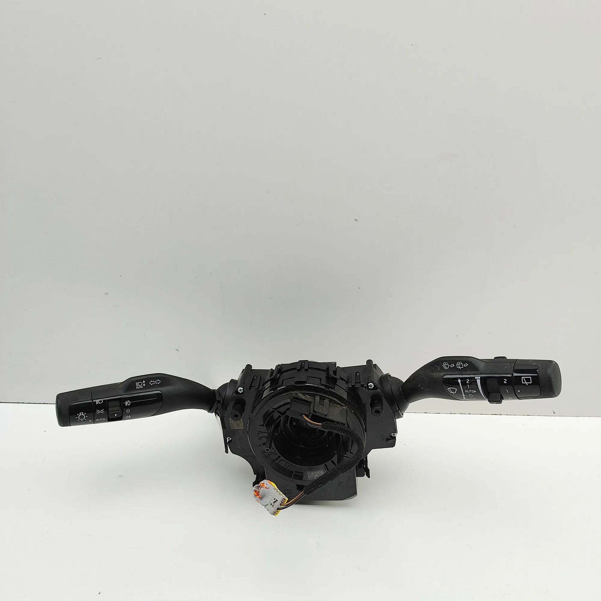 Kia Niro Indicator Wiper Stalk Switch Indicator Wiper Stalk Switch — KIA NIRO (II) (2...