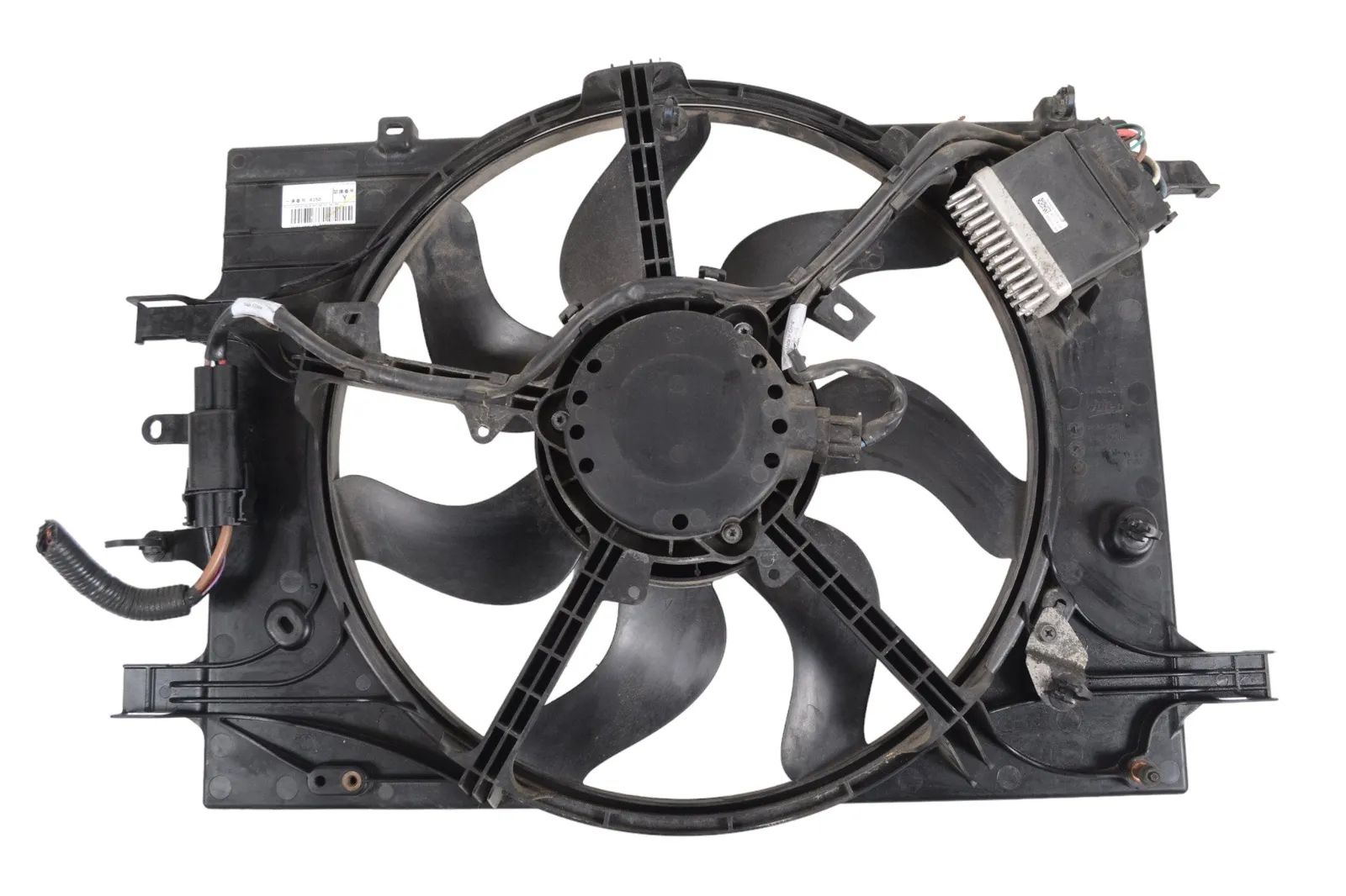 Infiniti Q50 Engine Cooling Fan Shroud