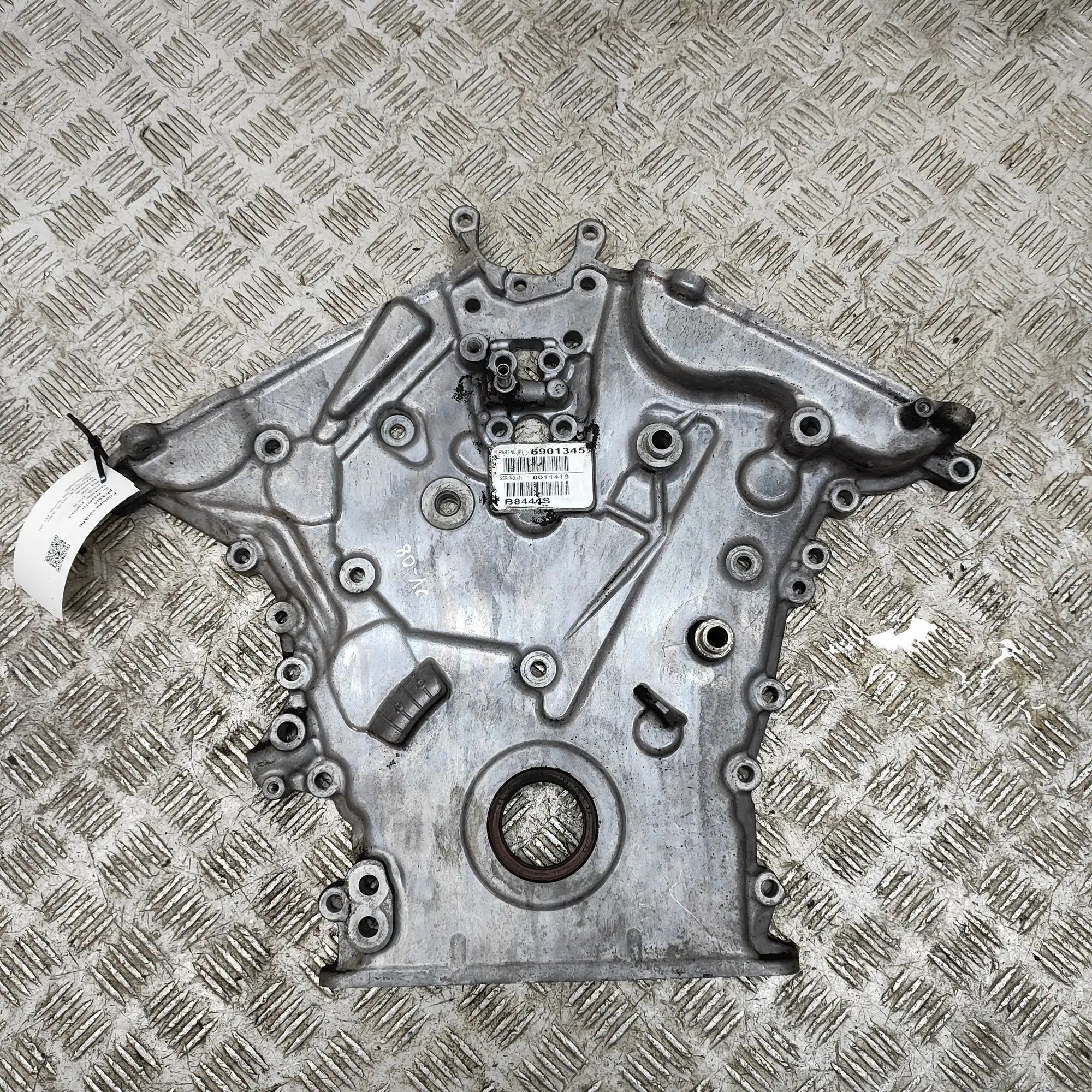 Volvo XC90 Engine Front Cover Engine Front Cover — VOLVO XC90 (I) (2002-2014)...