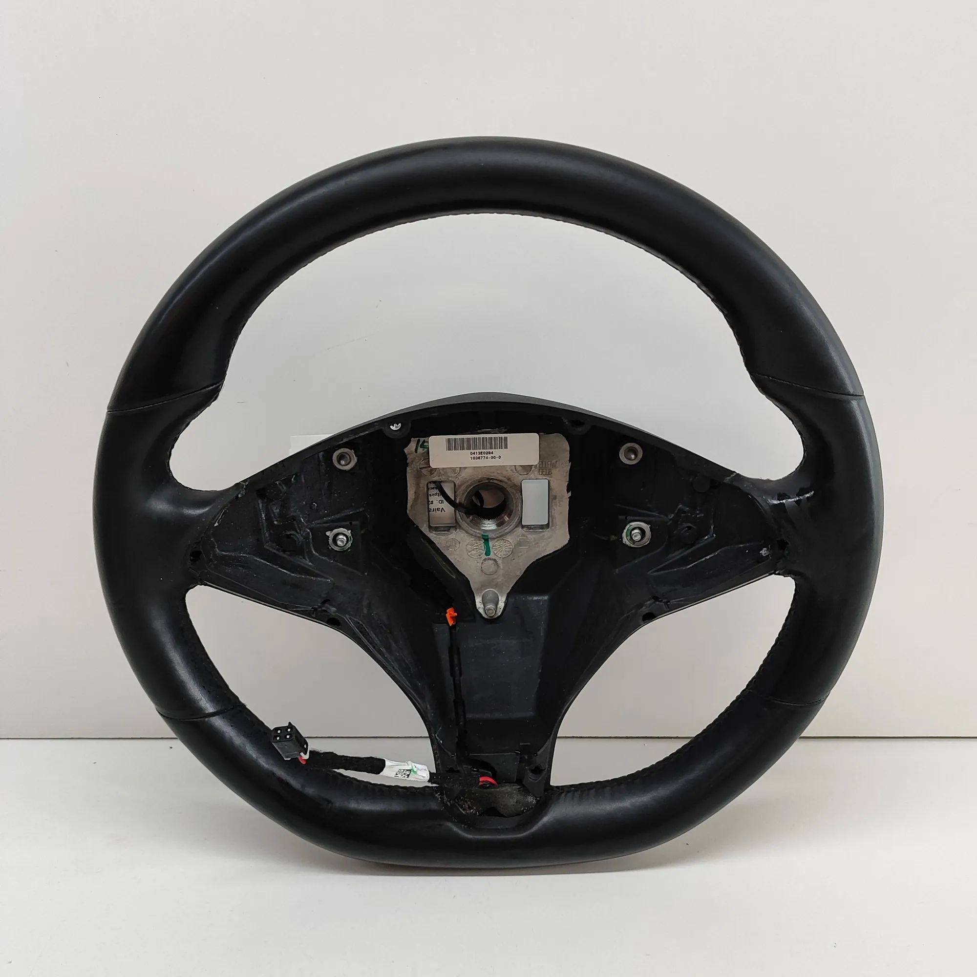Tesla Model X steering wheel Steering Wheel — TESLA MODEL X (2013-...) — 103...