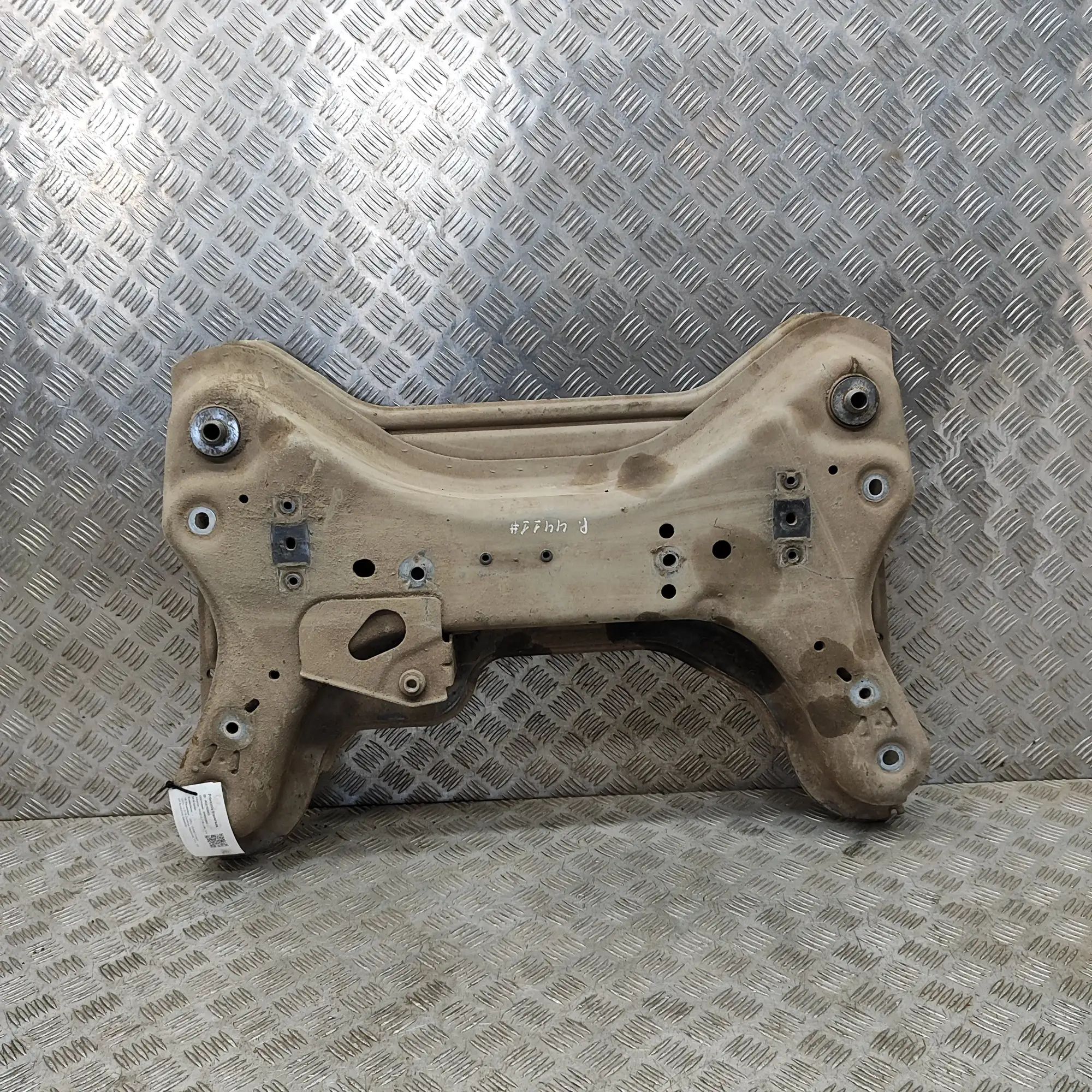 Opel Vivaro (B) Front subframe Front subframe — OPEL VIVARO (Van) (2014-...) —...