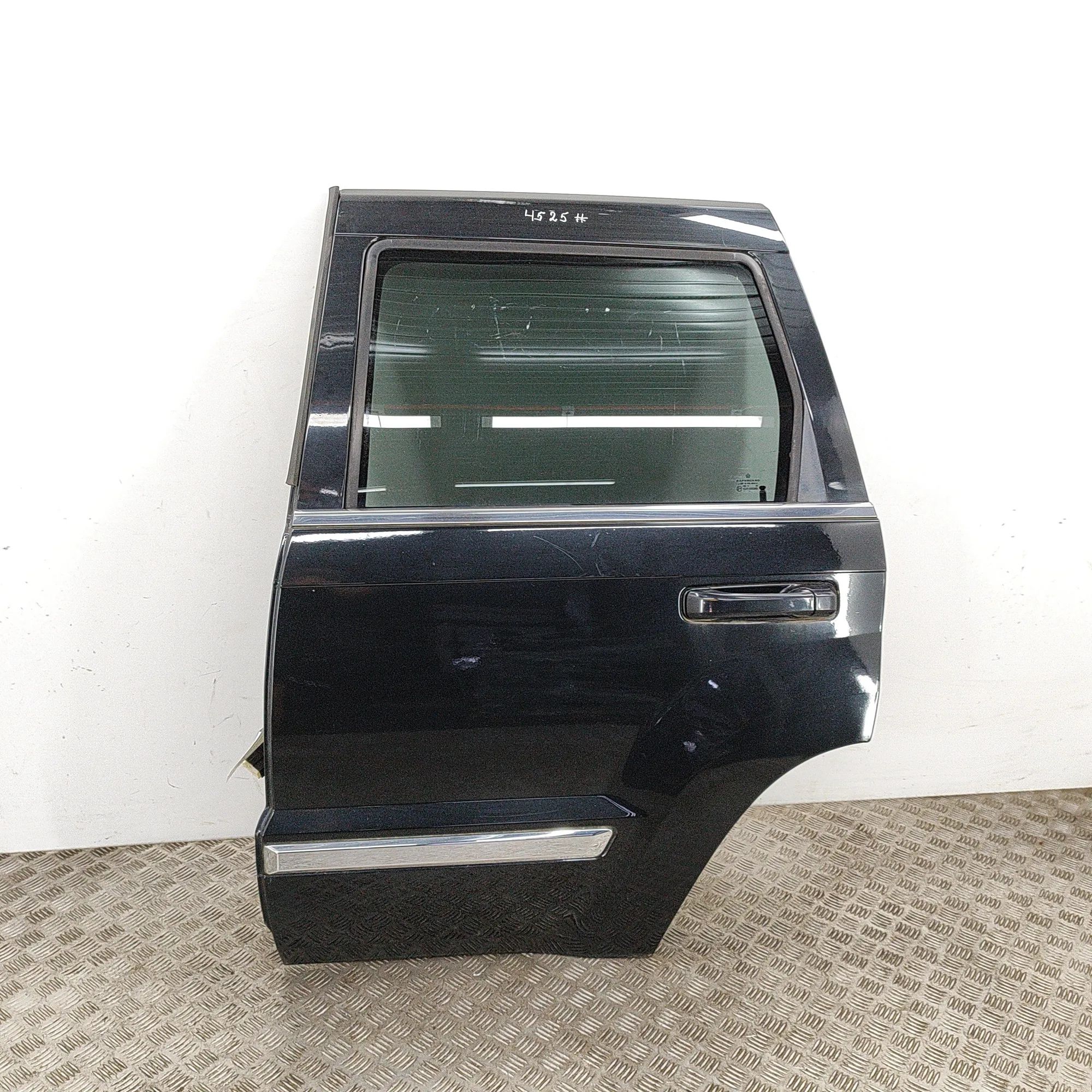 Jeep Grand Cherokee (WK) Door — rear left Door — rear left — JEEP GRAND CHEROKEE (III WH,...