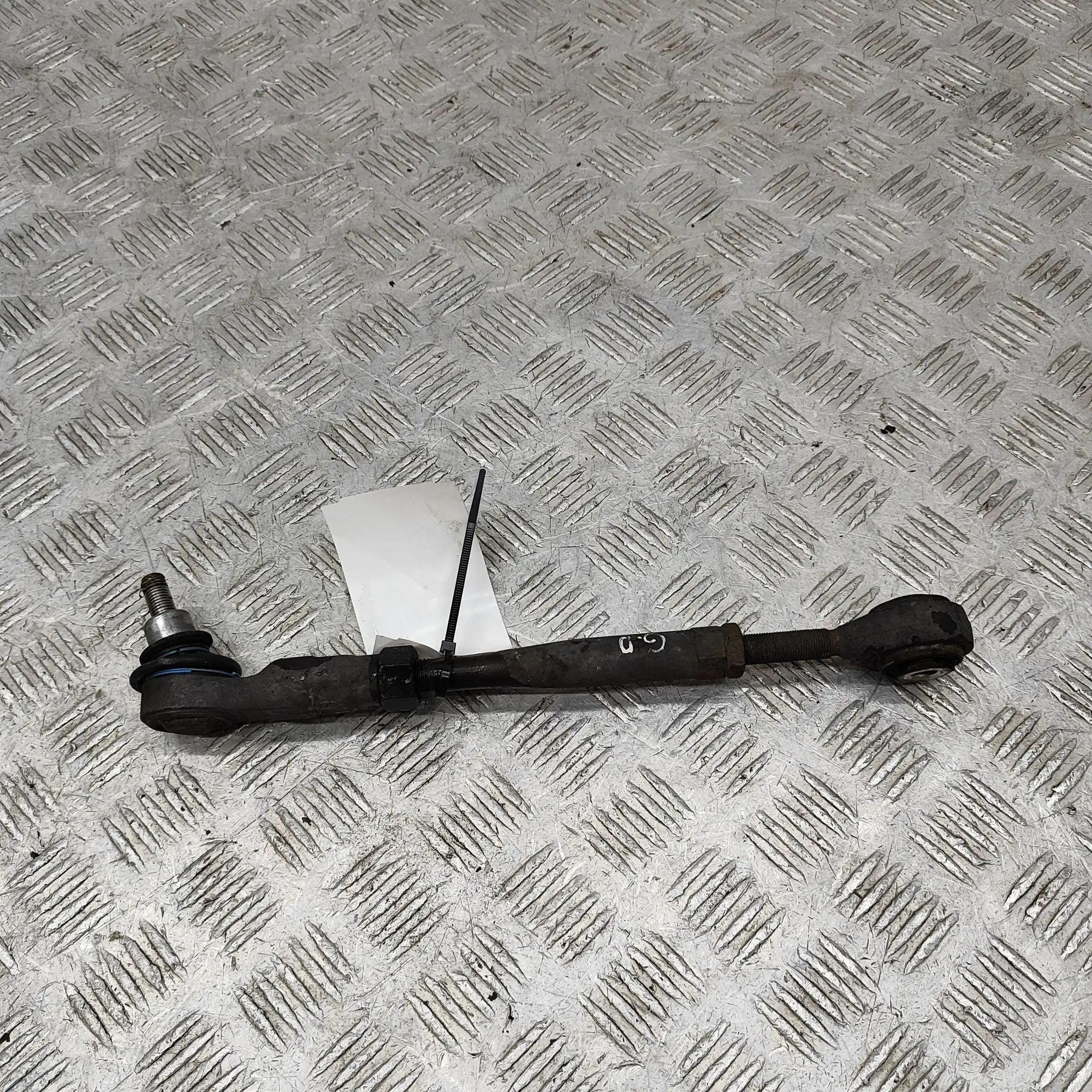 Maserati GranTurismo / GranCabrio Control arm — rear right Control arm — rear right — MASERATI GRAN (TURIS...