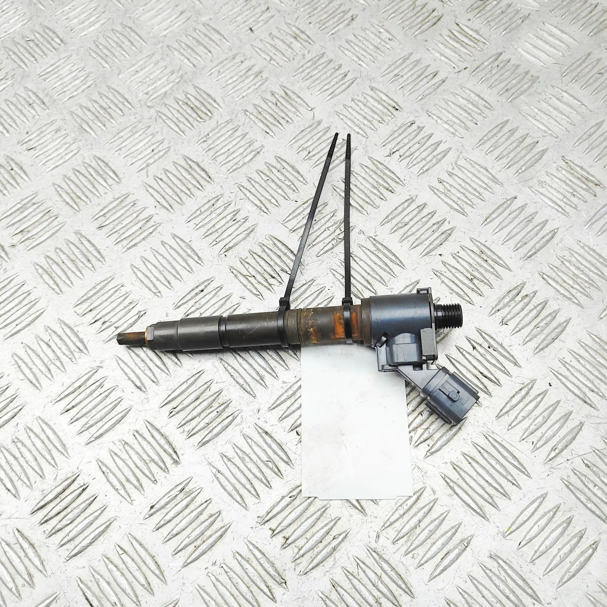 Volvo V40 Fuel Injector Fuel injector — VOLVO V40 (Hatchback) (2012-201...