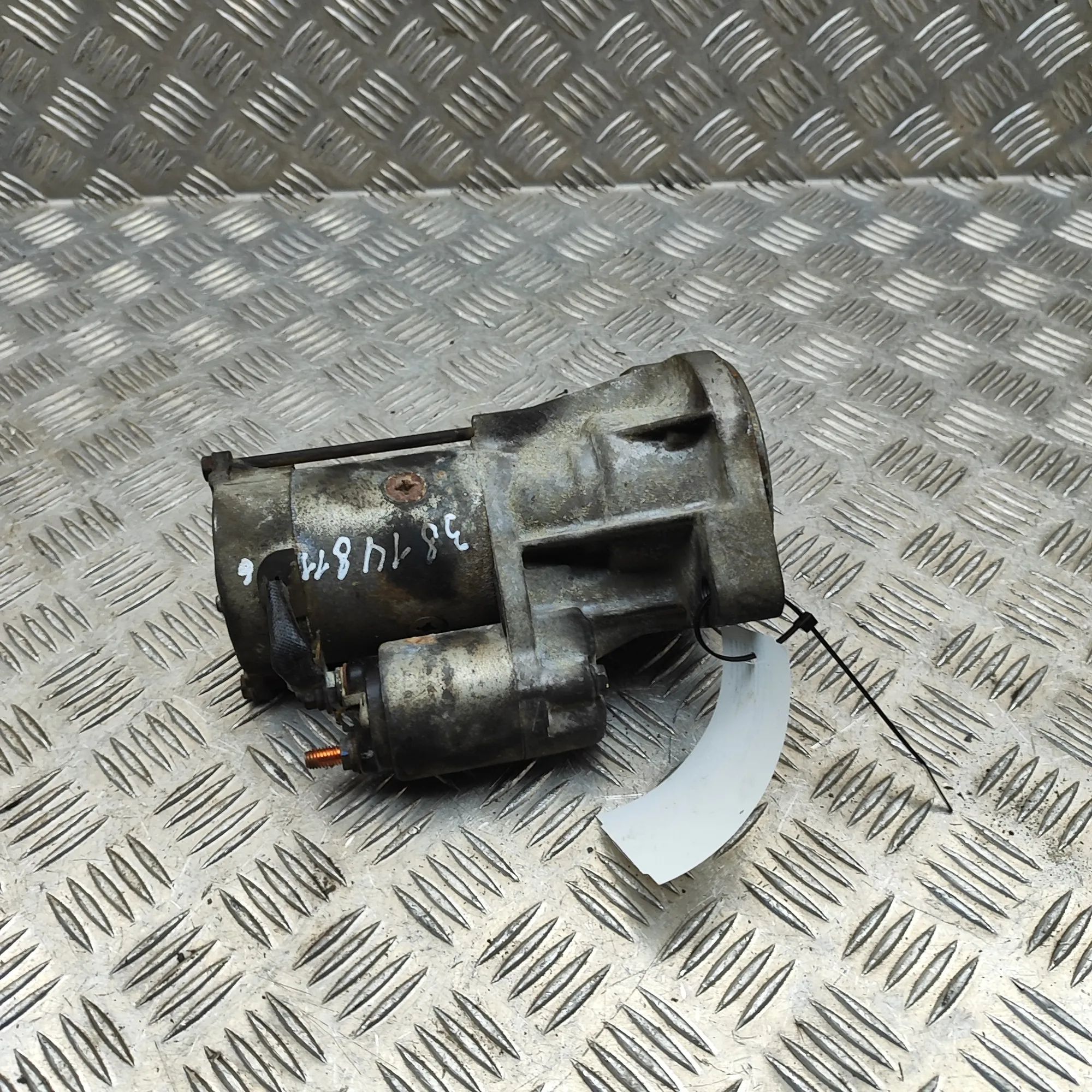 Isuzu D-Max Starter Motor Starter motor — ISUZU D-MAX (II TFR, TFS) (2012...