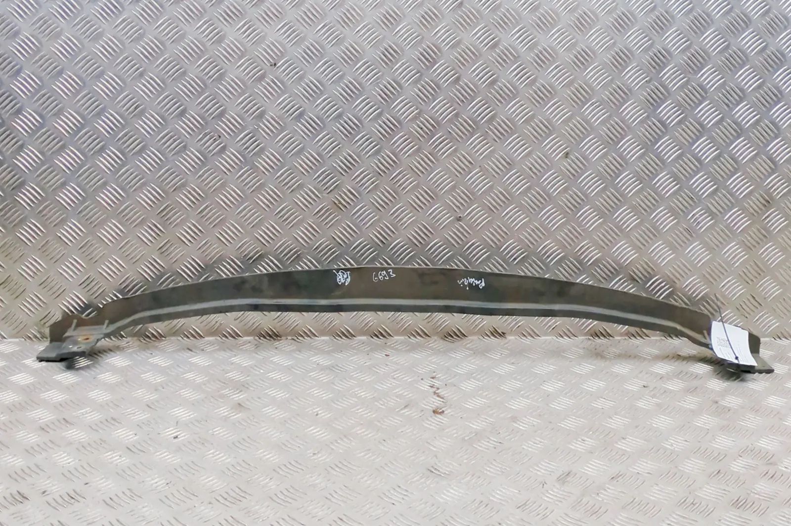 Hyundai Santa Fe Front Reinforcement Crash Bar Front Reinforcement Crash Bar — HYUNDAI SANTA (...