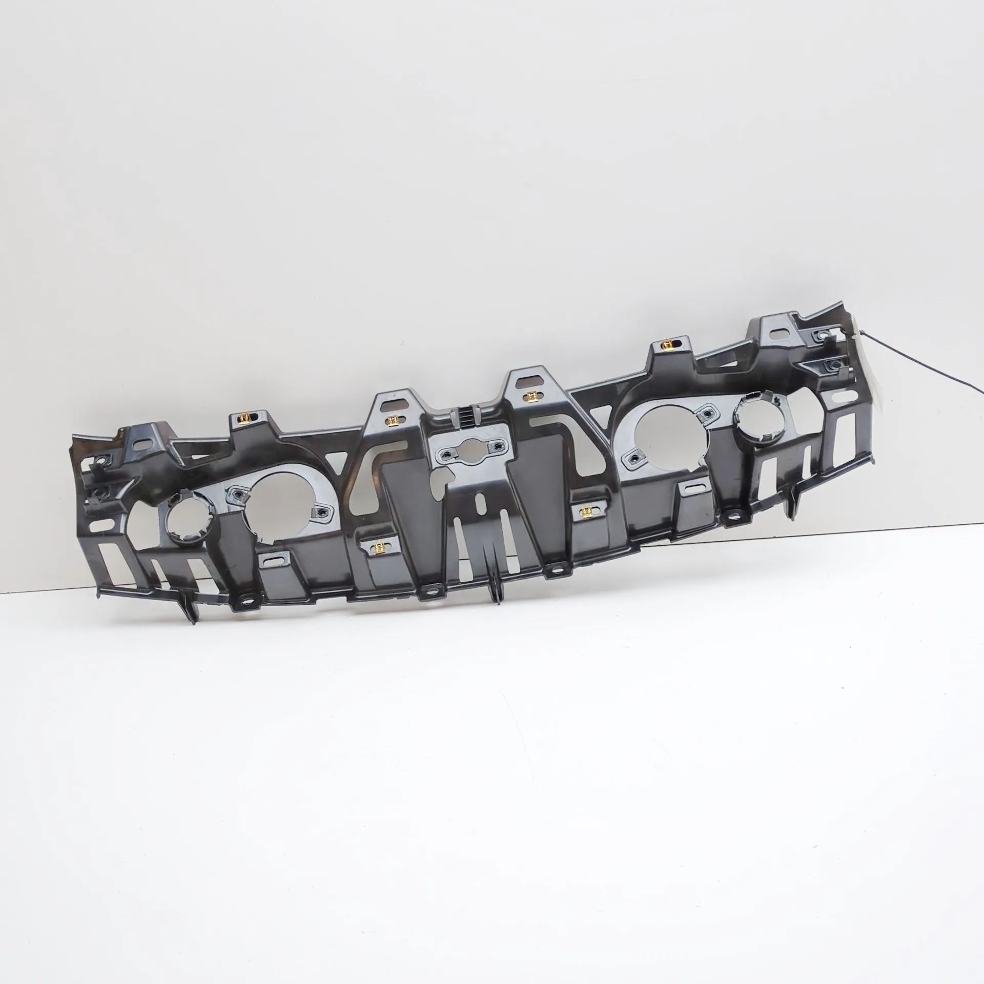 Tesla Model X Bracket Bracket — TESLA MODEL X (2013-...) — 1050282-00...