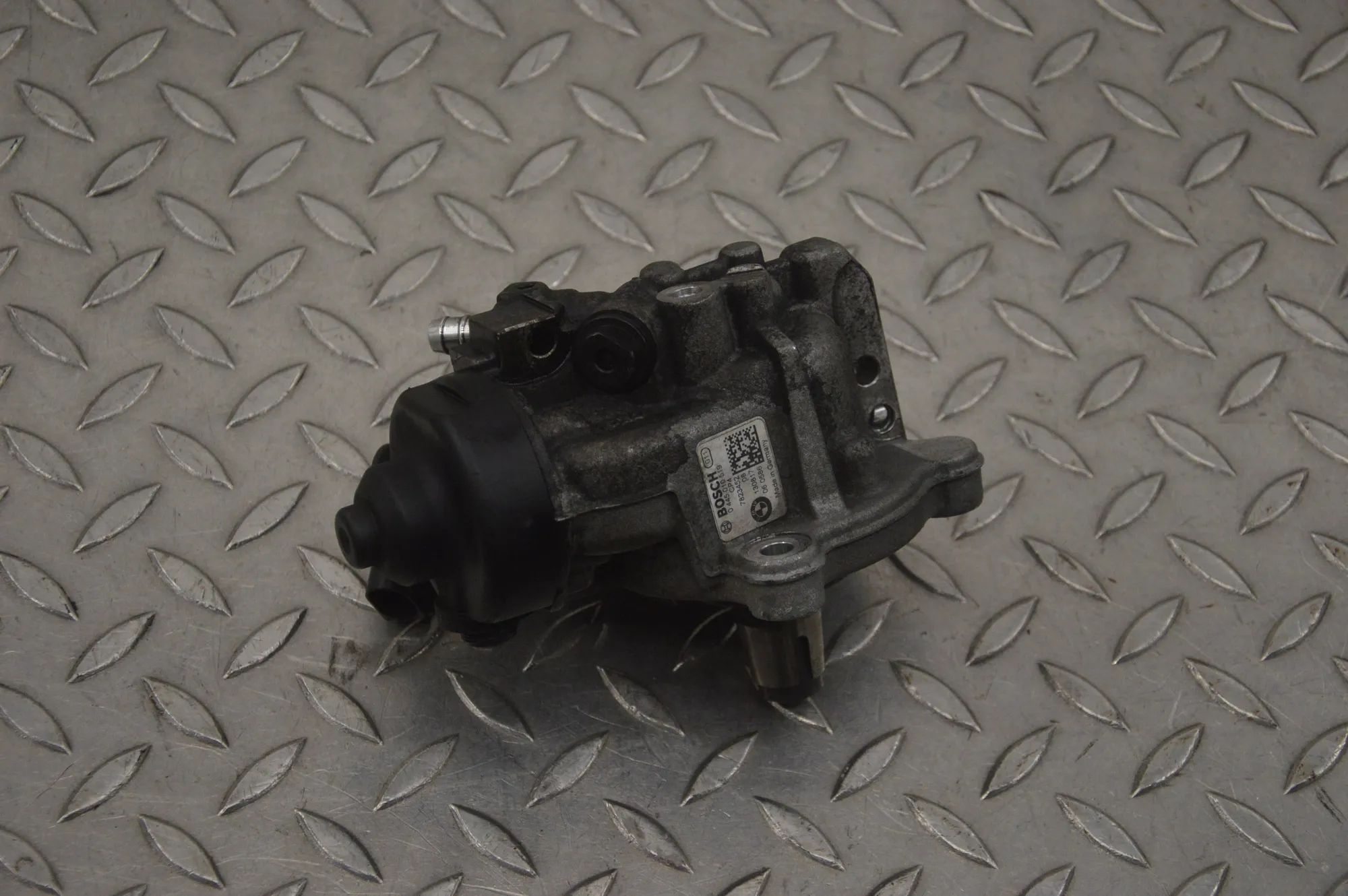 Mini One, Cooper, Clubman (R55 - R59) fuel pump Fuel pump — MINI COOPER (R56) (2005-2013) — 782...
