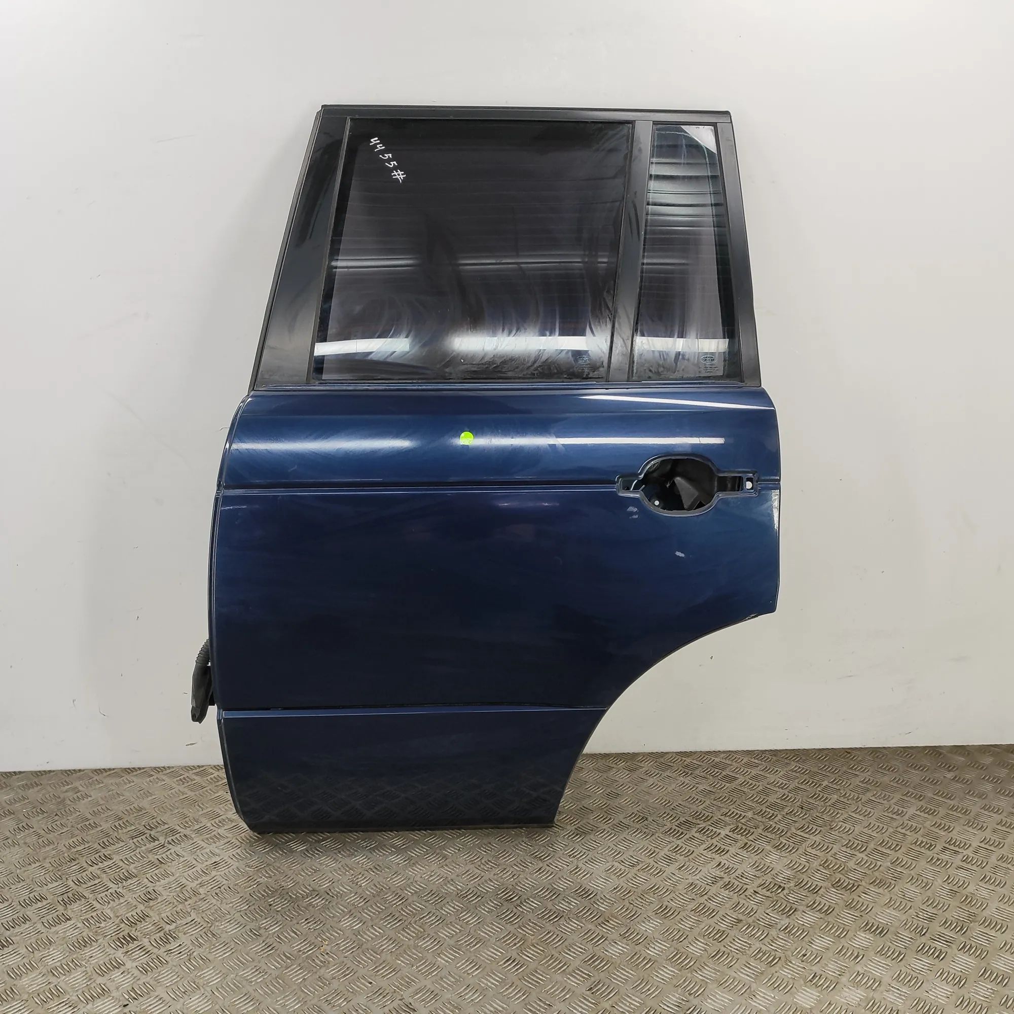 Land Rover Range Rover (L405) Door — rear left Door — rear left — LAND ROVER RANGE ROVER (III ...