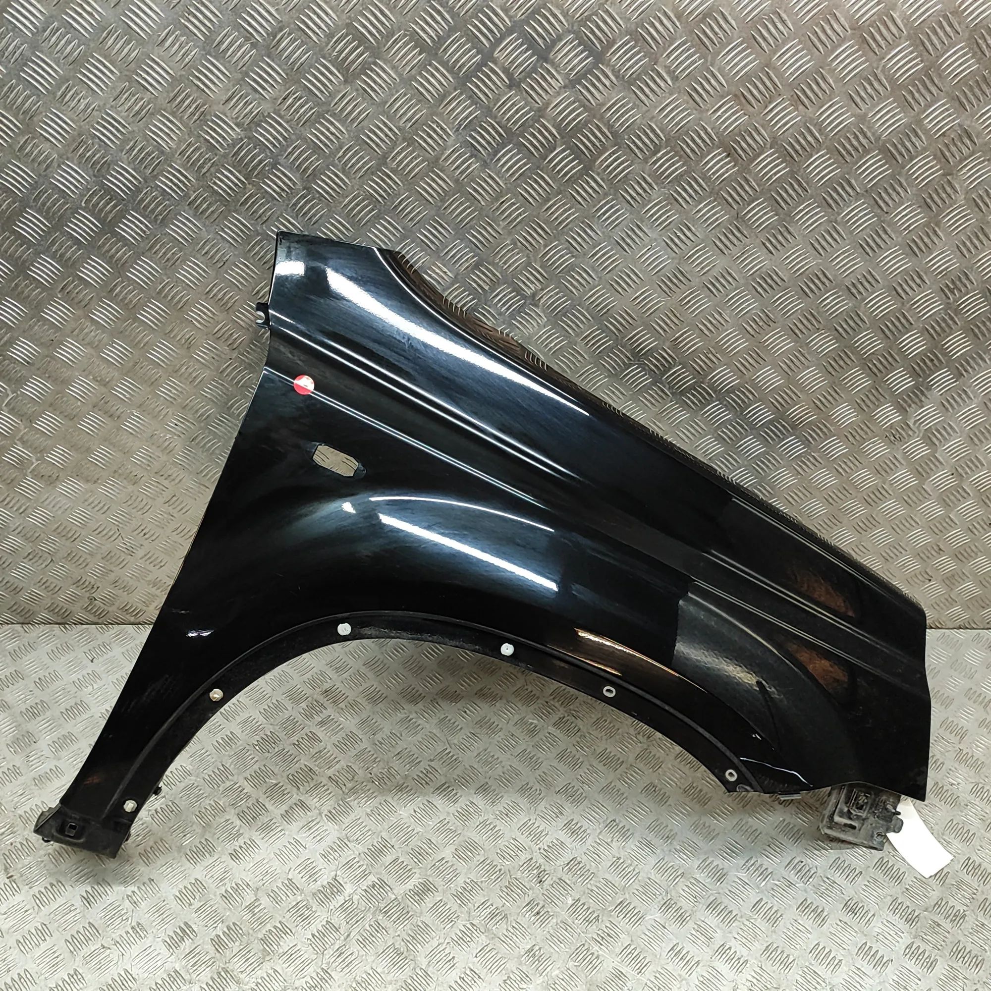 Nissan X-Trail Front Right Fender Front Right Fender — NISSAN X-TRAIL (T31) (2007...