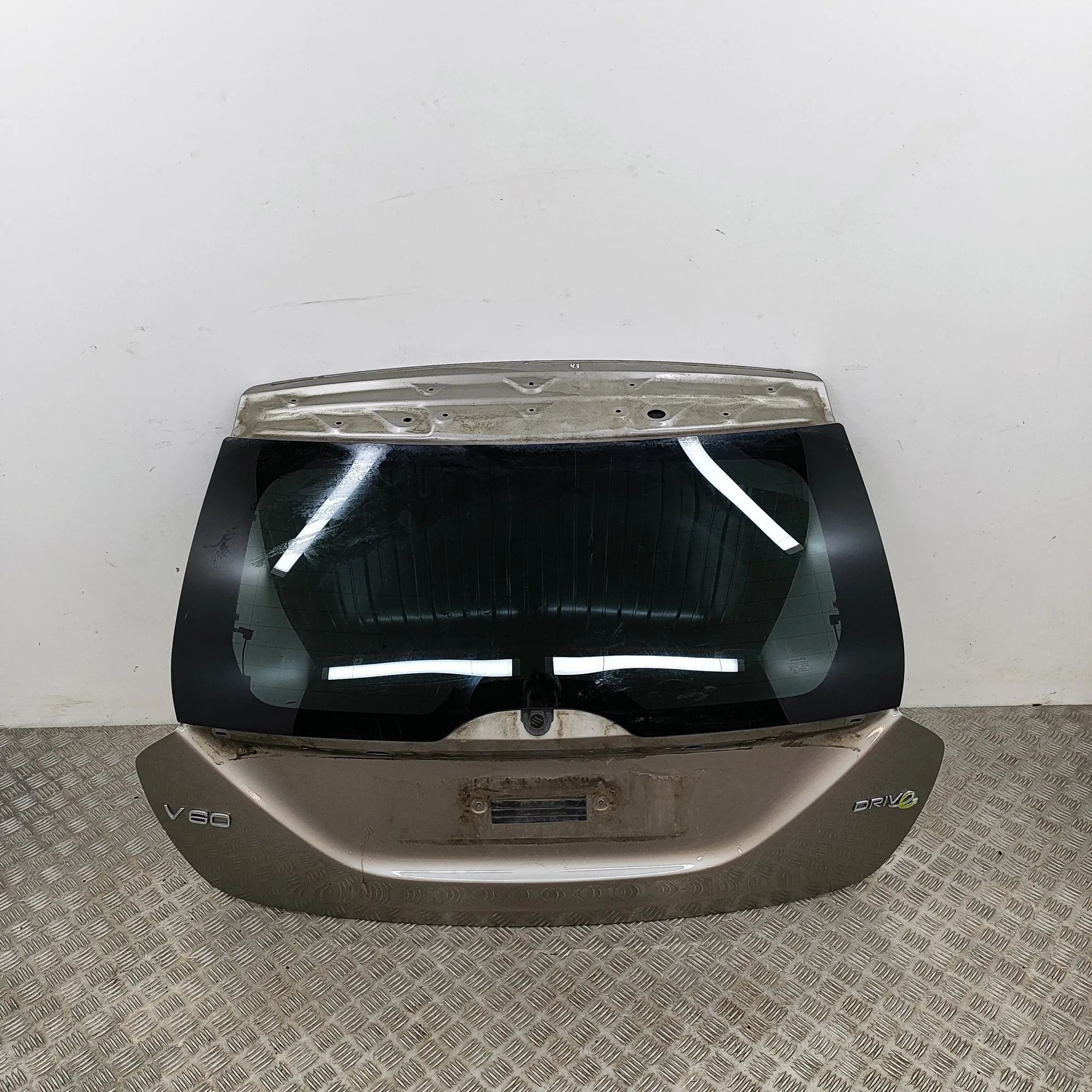 Volvo V60 Tailgate / boot lid Tailgate / boot lid — VOLVO V60 (2010-2018) — 3...
