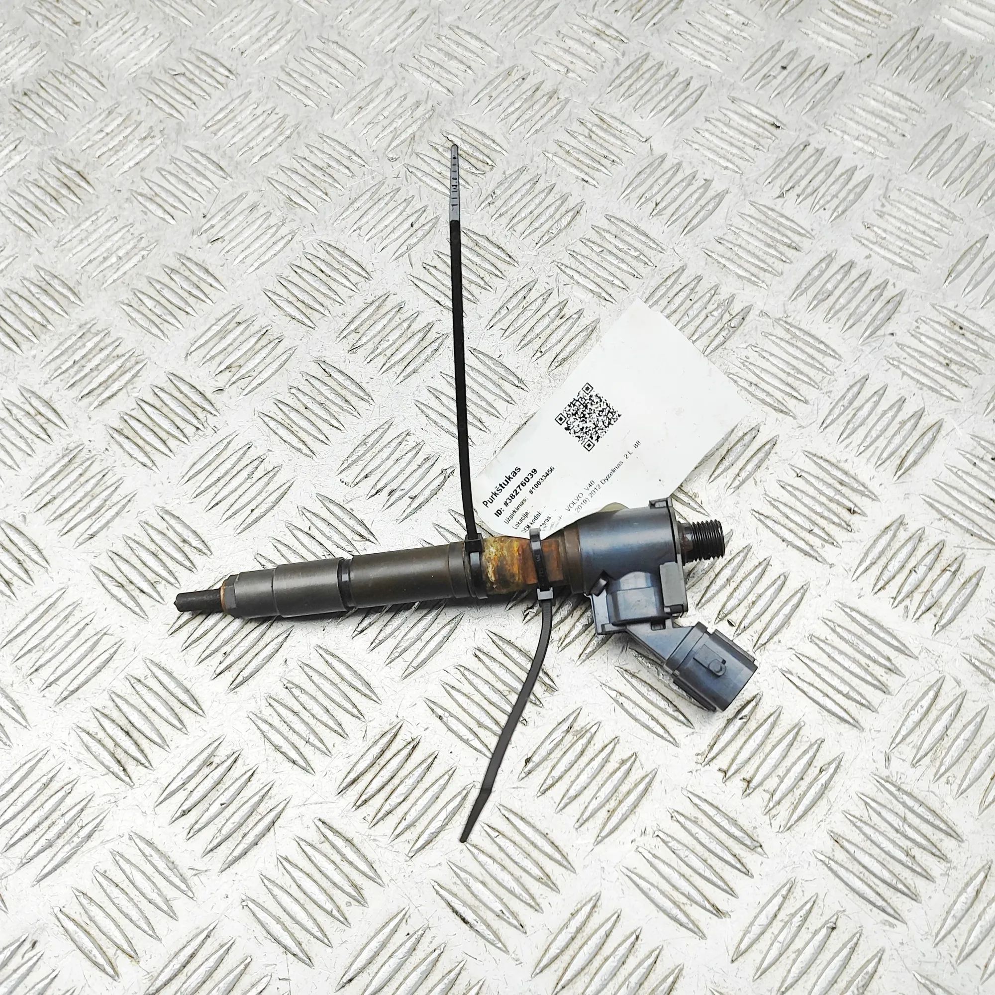 Volvo V40 Fuel Injector Fuel injector — VOLVO V40 (Hatchback) (2012-201...