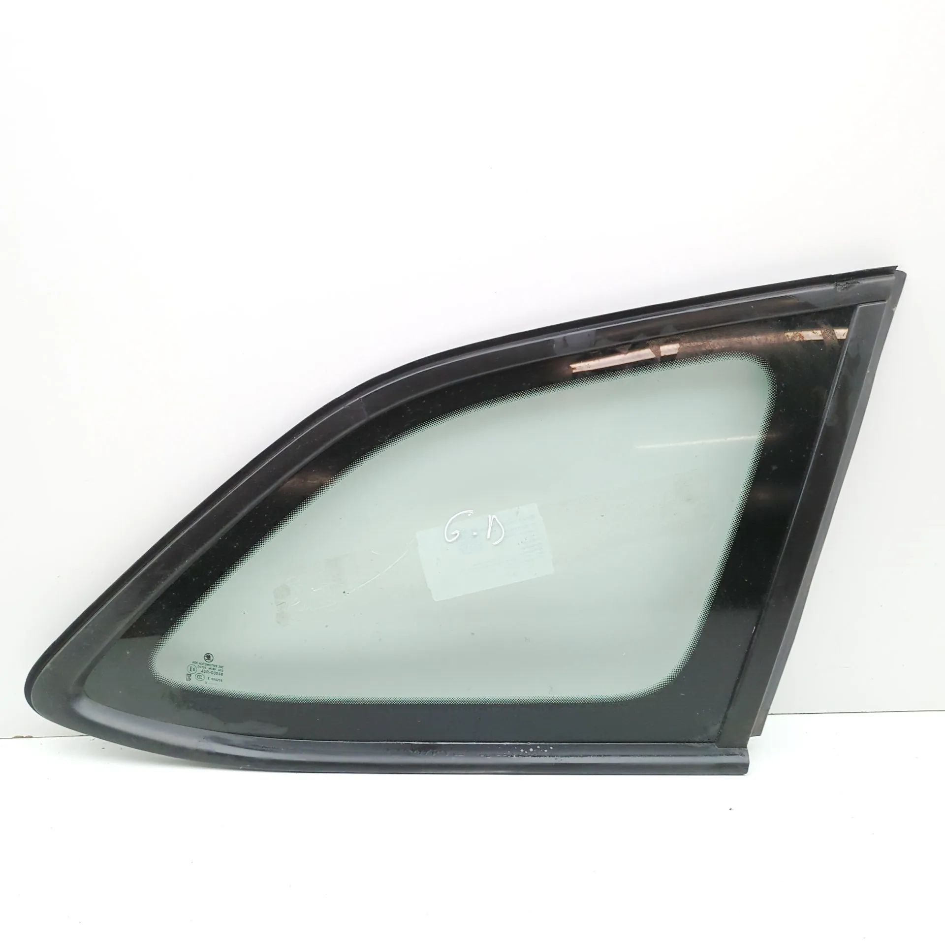 Skoda Octavia Rear Right Quarter Window Rear Right Quarter Window — SKODA OCTAVIA (IV C...