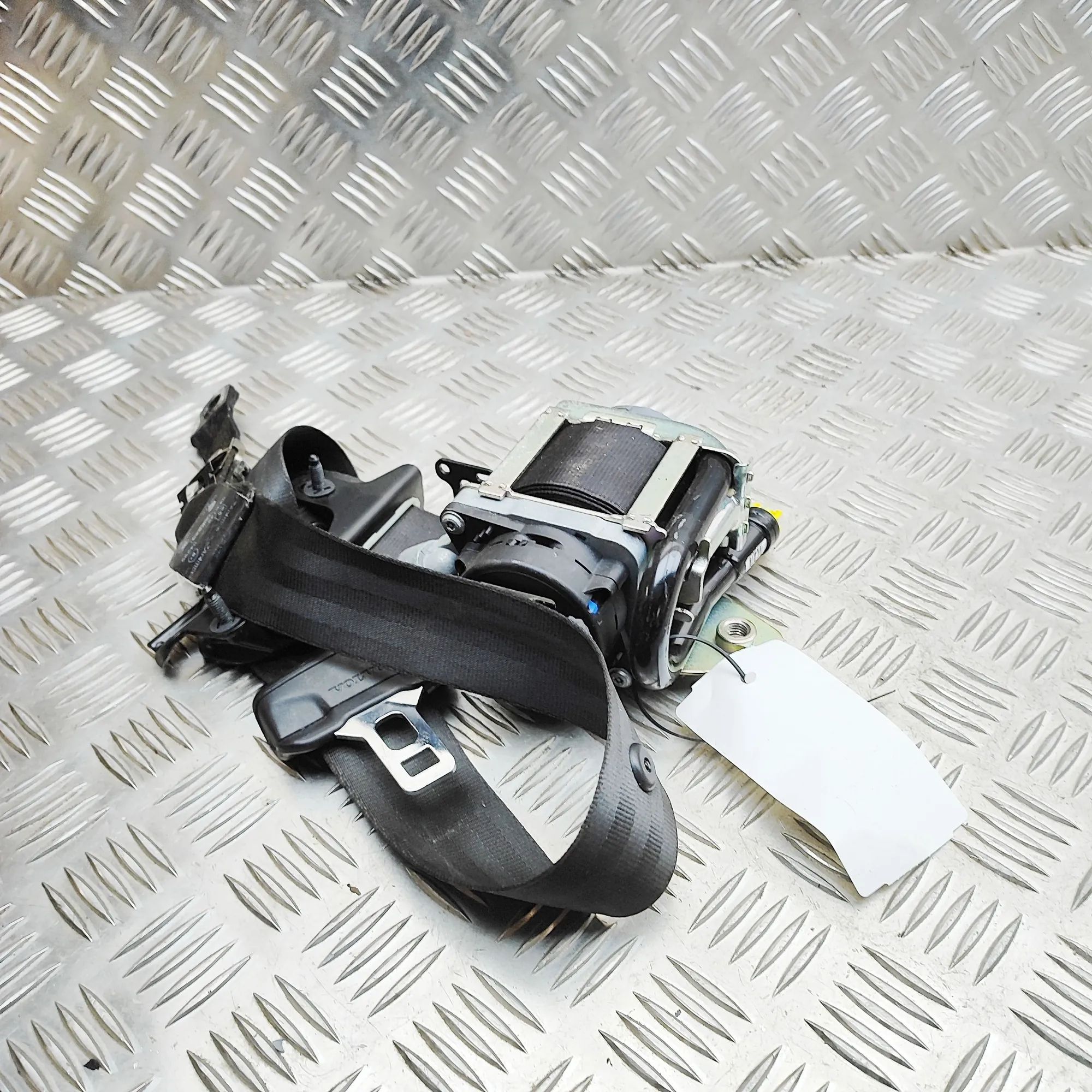 Volvo S60 Front Left Seatbelt Front Left Seatbelt — VOLVO S60 (II) (2010-2019...