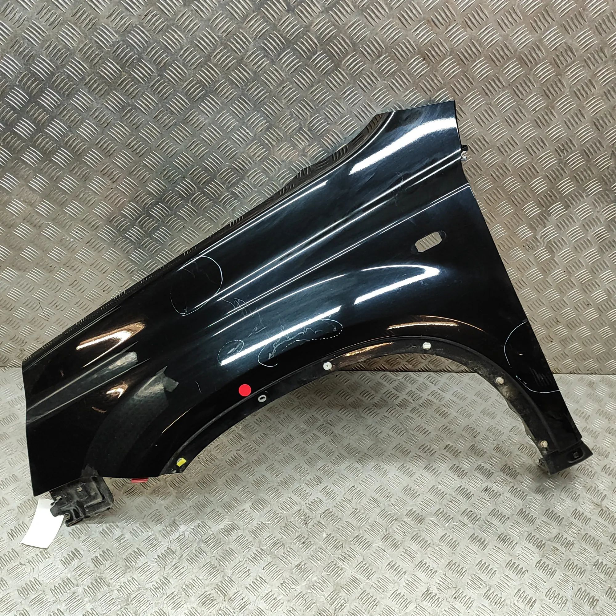 Nissan X-Trail Front Left Fender Front Left Fender — NISSAN X-TRAIL (T31) (2007-...