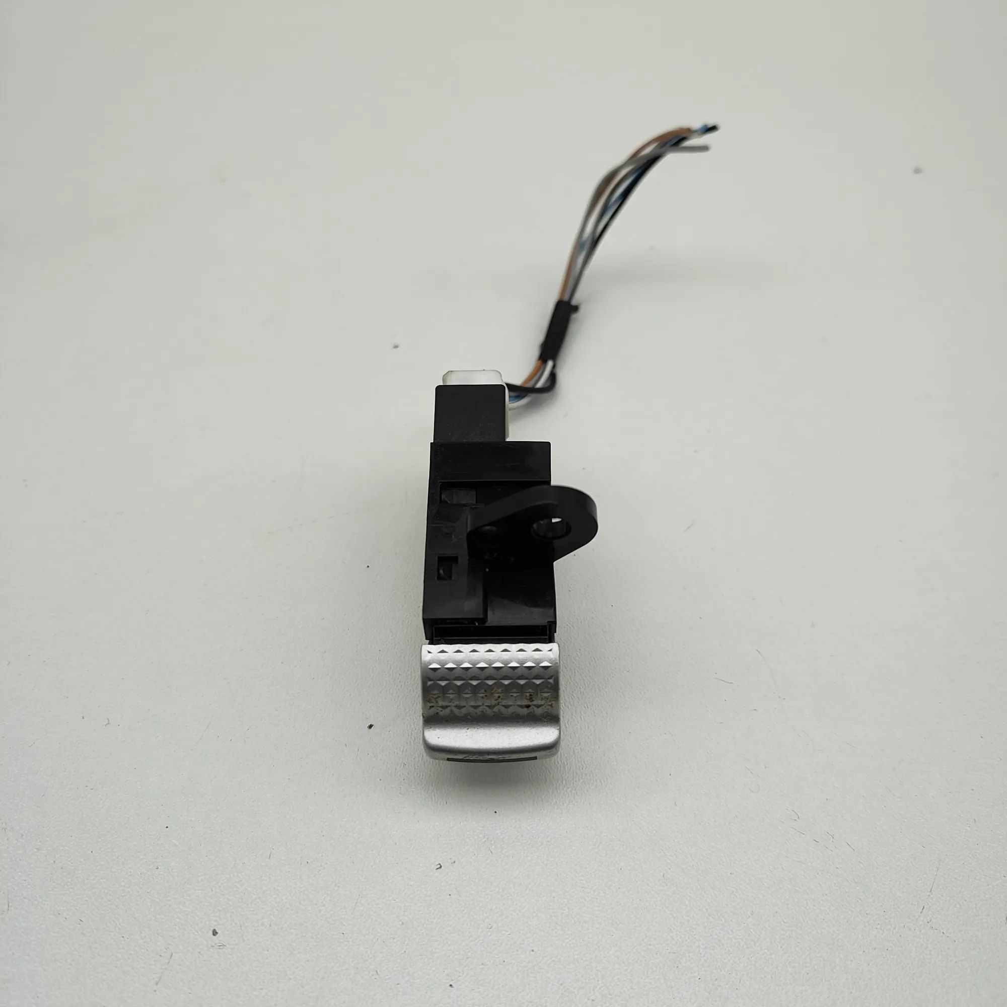 Mitsubishi Outlander katkaisijat Switches — MITSUBISHI OUTLANDER (III GG_W, GF_W...