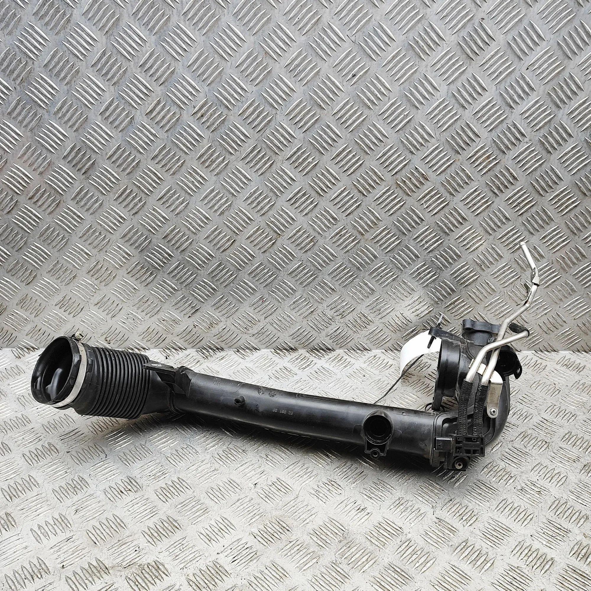 BMW 2 (F22 / F23) Air Intake Tube Air Intake Tube — BMW 2 SERIES (Active Tourer F...