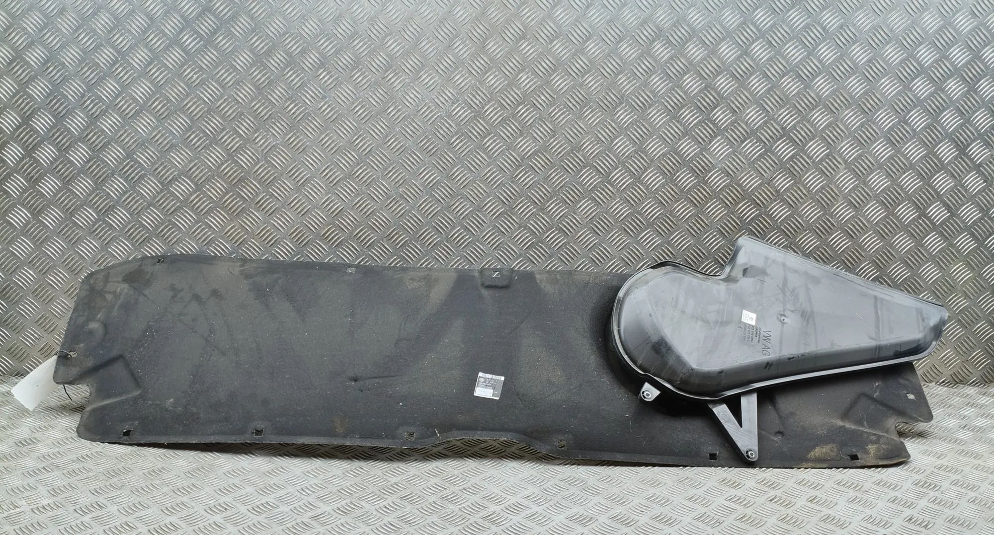 Volkswagen Crafter Bonnet Insulation Panel Bonnet Insulation Panel — VW CRAFTER (Van SY_) ...