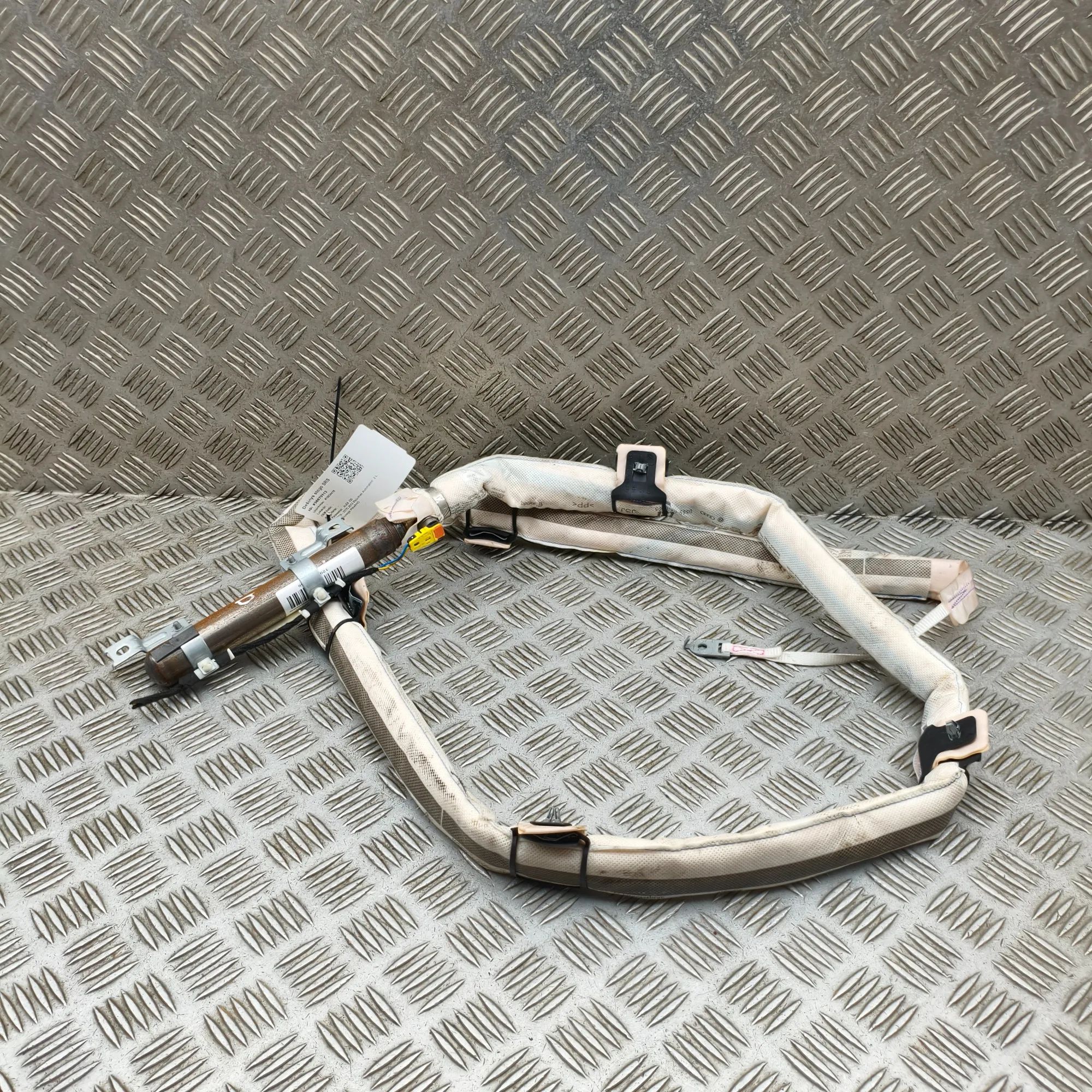 Audi Q5 (8R) Right Side Roof Safety Curtain SRS Right Side Roof Safety Curtain SRS — AUDI Q5 (8...