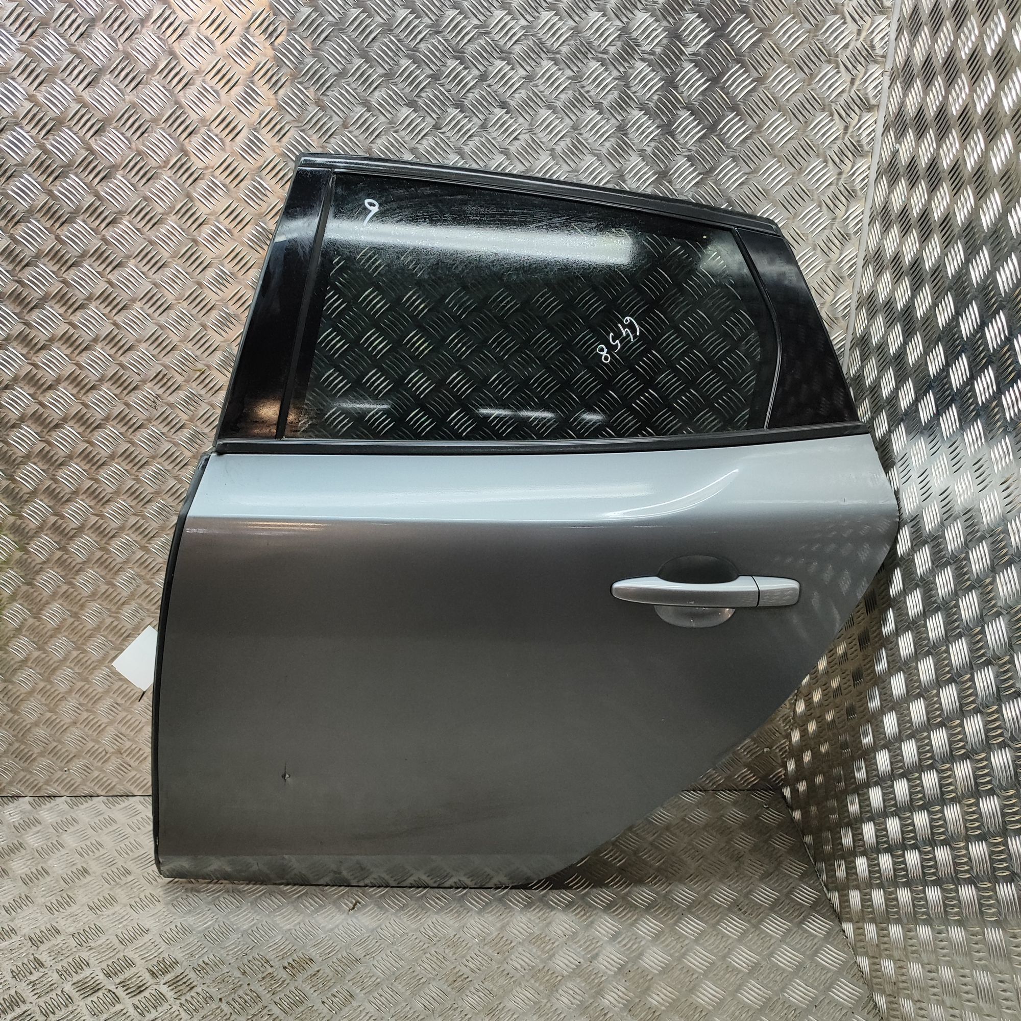Volvo V40 Door — rear left Door — rear left — VOLVO V40 (Hatchback) (2012-...