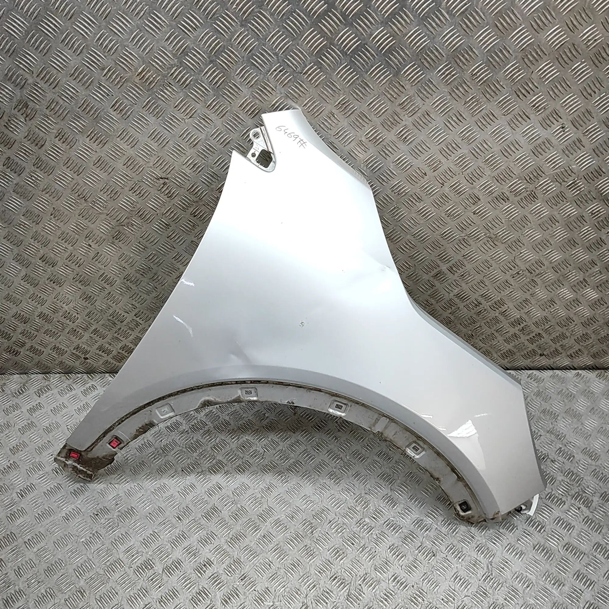 Kia Sorento Front Right Fender Front Right Fender — KIA SORENTO (III UM) (2015...