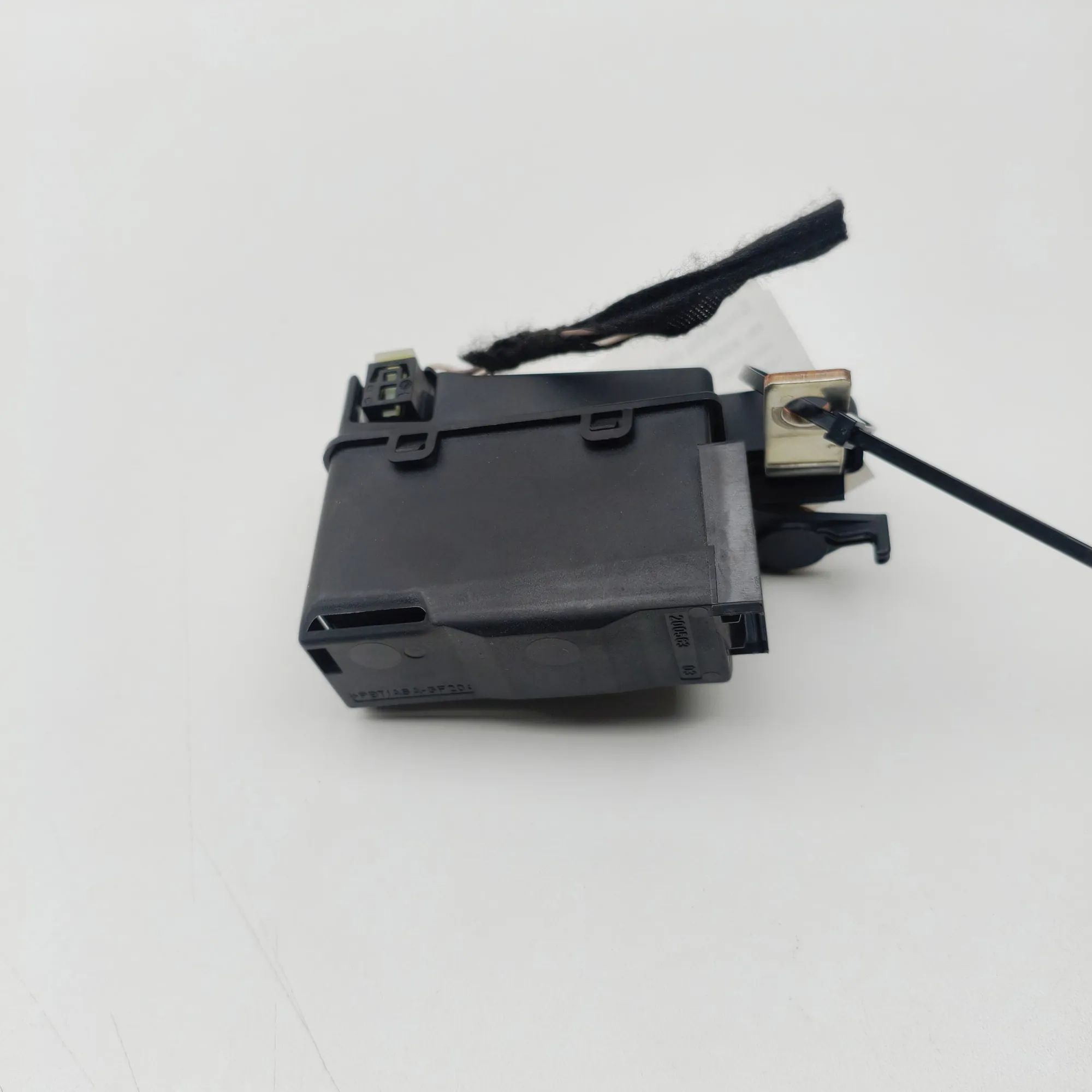 Mercedes-Benz ML / GLE (W166) Fuse box Fuse box — MERCEDES BENZ GLE (W166) (2015-...) ...