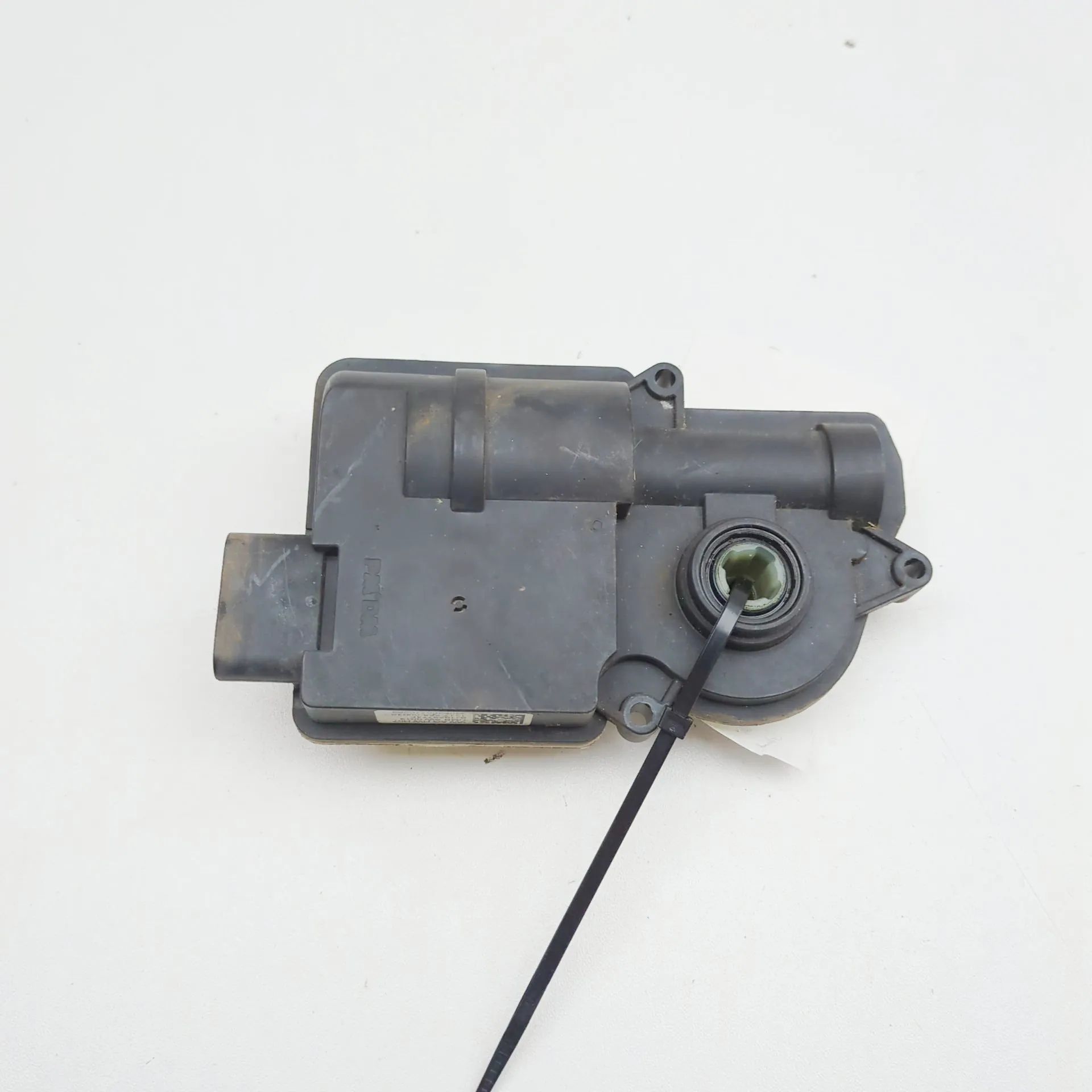 Porsche Taycan Fuel filler flap lock Fuel filler flap lock — PORSCHE TAYCAN (2019-.....
