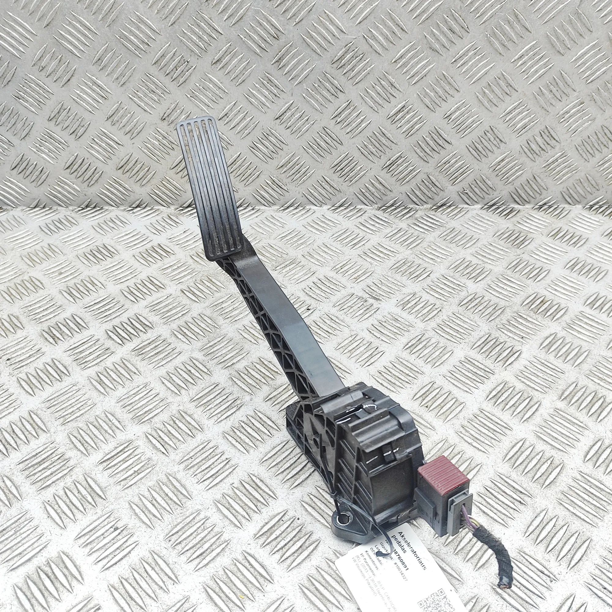 Jeep Cherokee (KL) Throttle Pedal Throttle Pedal — JEEP CHEROKEE (KL) (2013-PRESE...