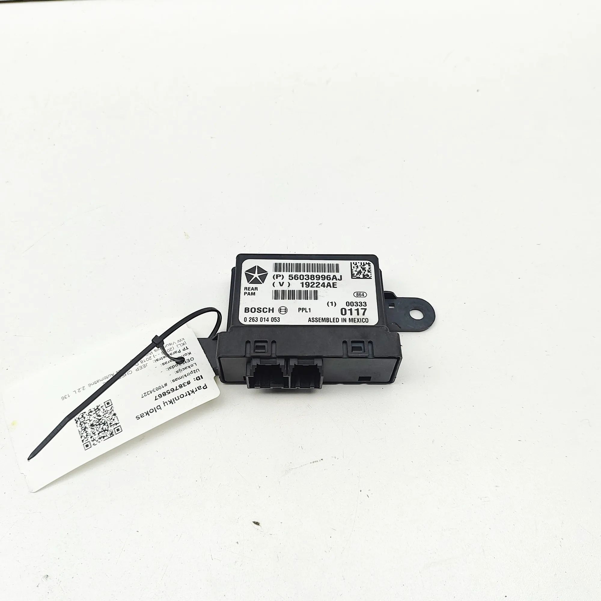 Jeep Cherokee (KL) PDC Parking Sensor Control Unit PDC Parking Sensor Control Unit — JEEP CHEROKEE...
